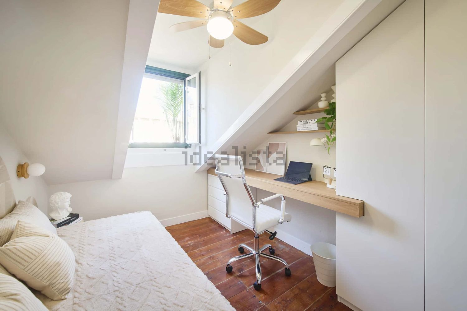 出租房间在Largo Vitorino Damásio, 2 - 照片