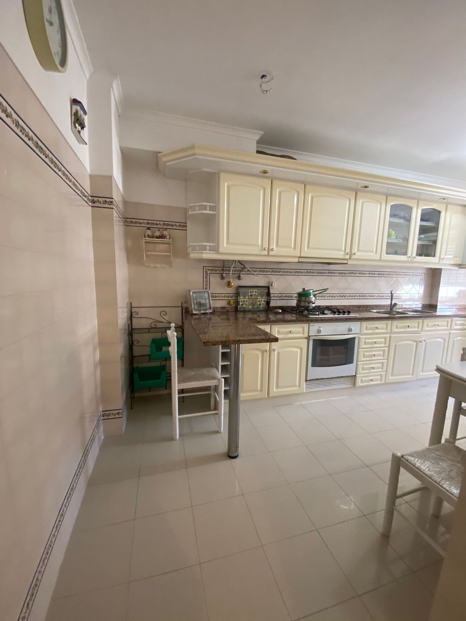 出租公寓 t3在Praceta Oscar Silva - 厨房