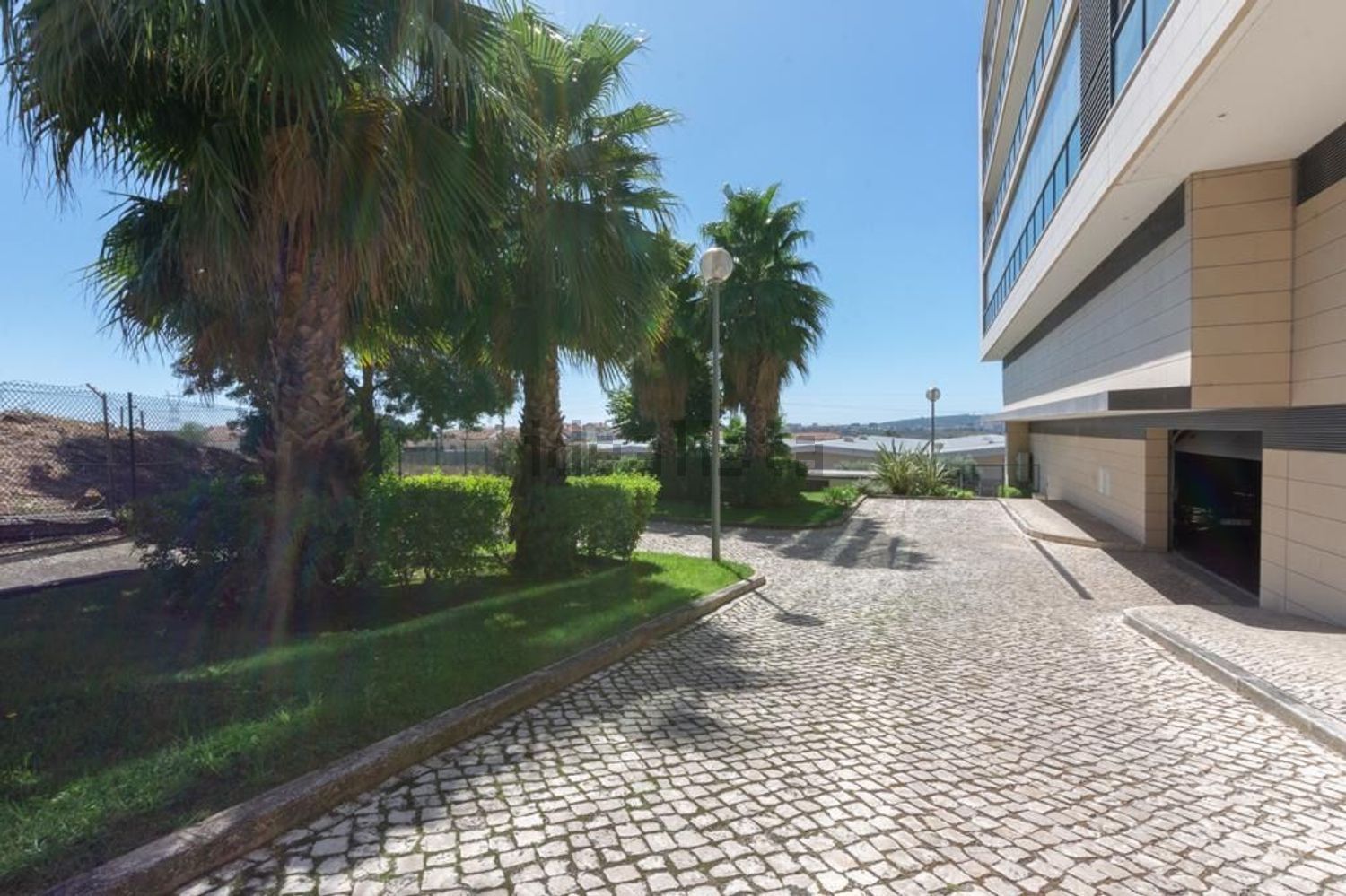 出租公寓 t4在Rua Marechal Gomes da Costa, 3 - 照片