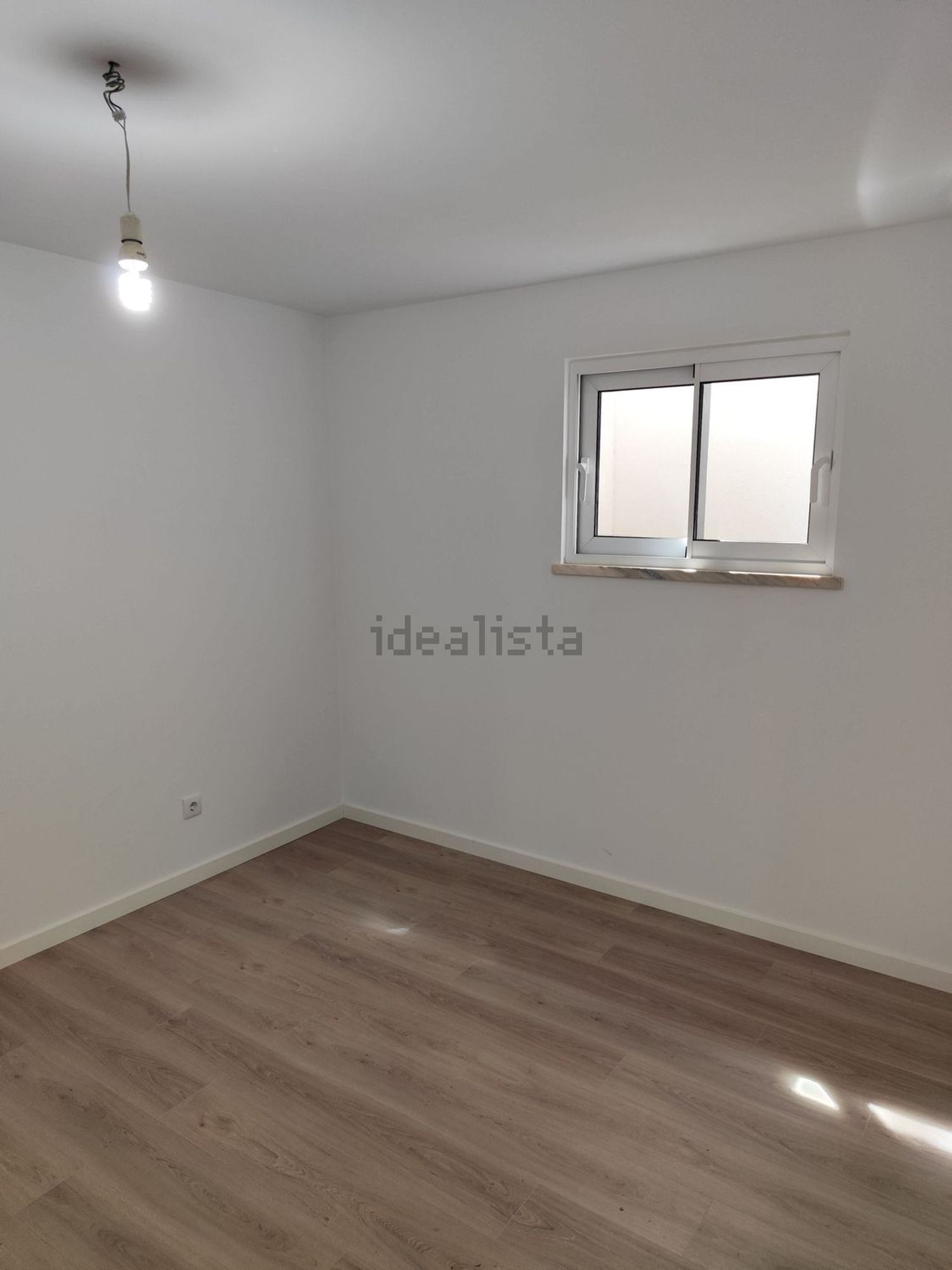 出租小楼房或独栋别墅在Praceta Santa Rita de Cássia - 卧室