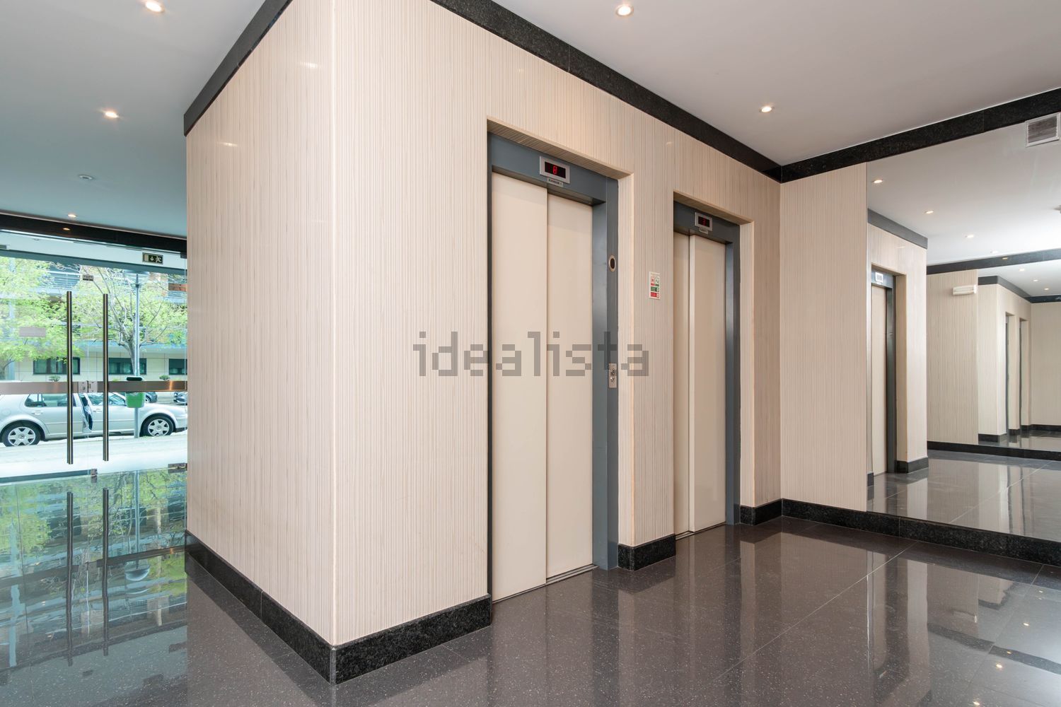 出租公寓 t2在Colinas do Cruzeiro - 电梯