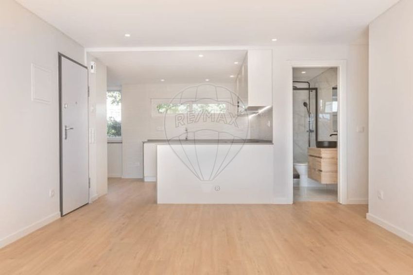 公寓 t2出售在Rua Sargento Armando Monteiro Ferreira