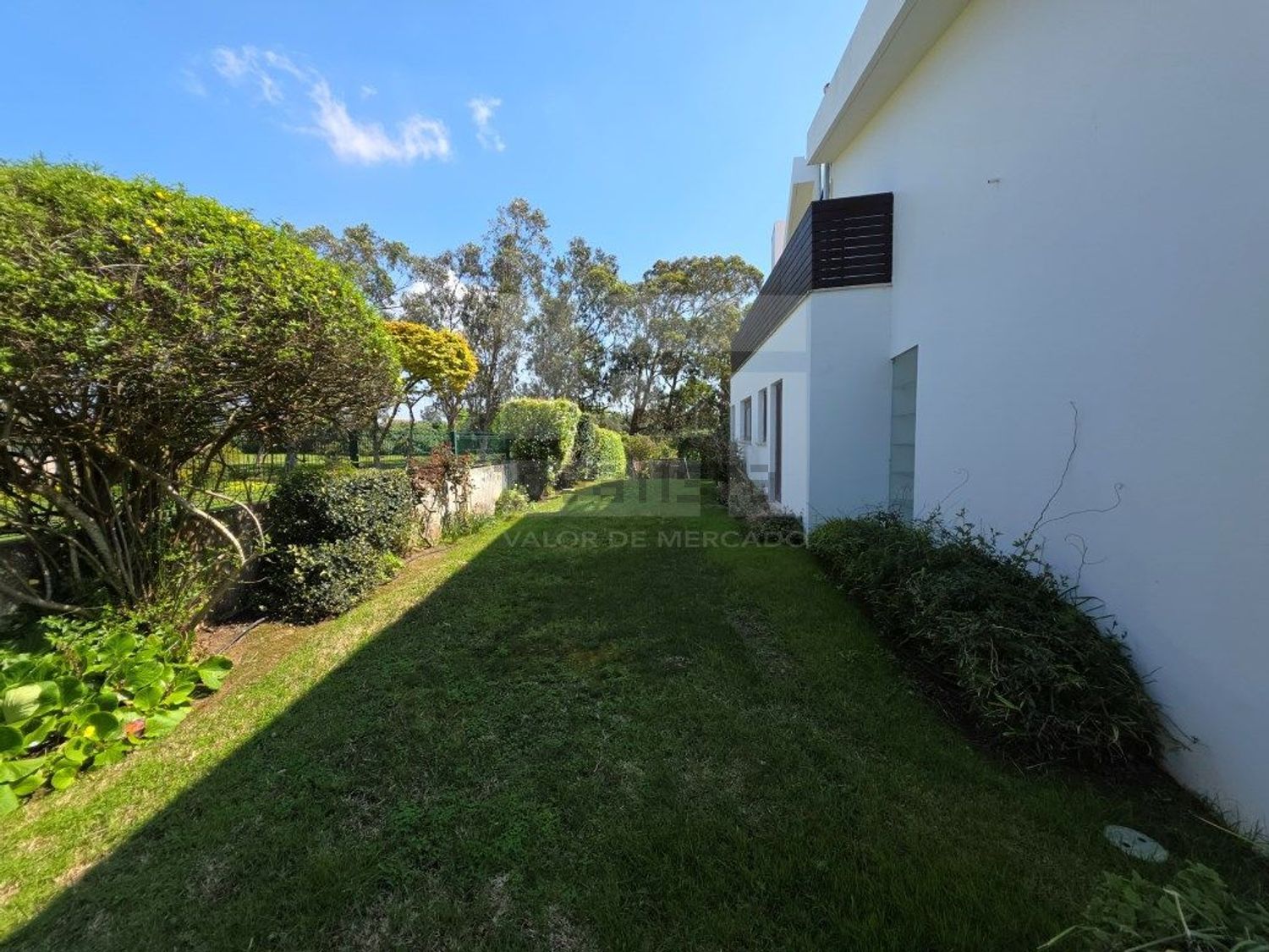 出租小楼房或独栋别墅在Rua Mato da Mina, 22 - 花园