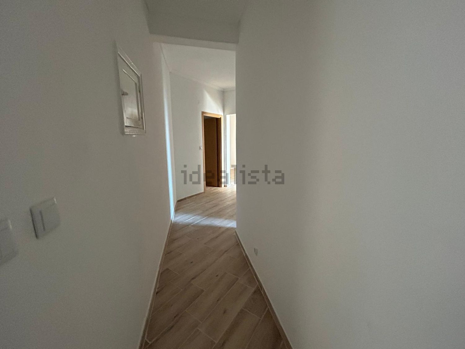 出租顶层公寓在Rua General Justiniano Padrel, 14 - 前厅