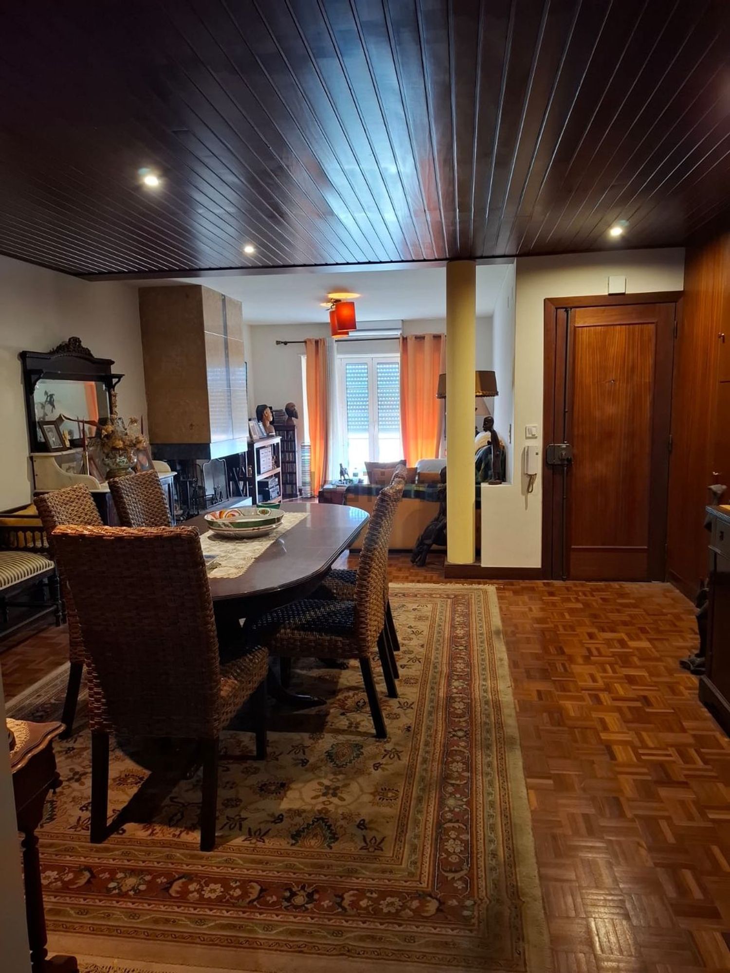 复式公寓出售在Rua Sousa Viterbo, 46 - 客厅