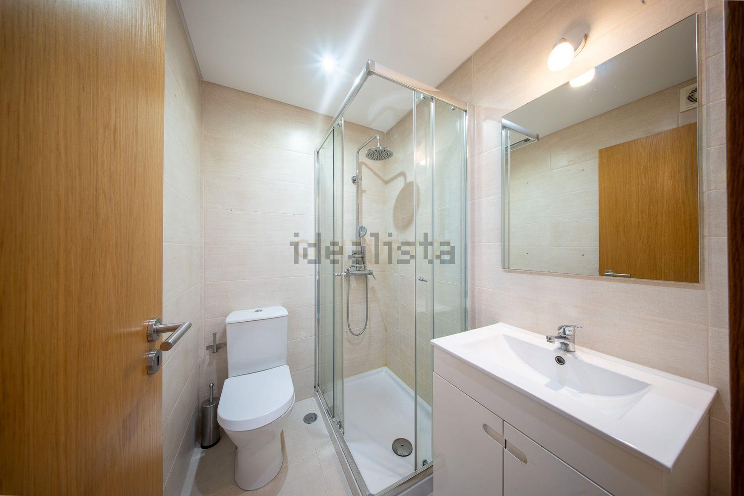 公寓 t3出售在Avenida Ruy Luís Gomes, 12 - 卫生间