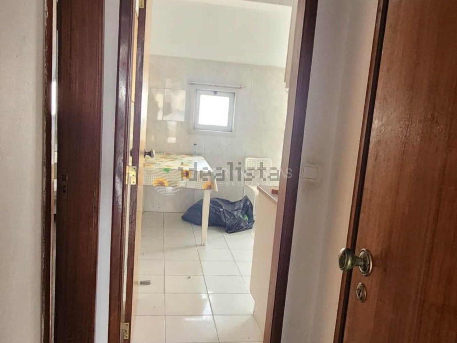 公寓 t4出售在Rua de Dentro, 8 a - 厨房