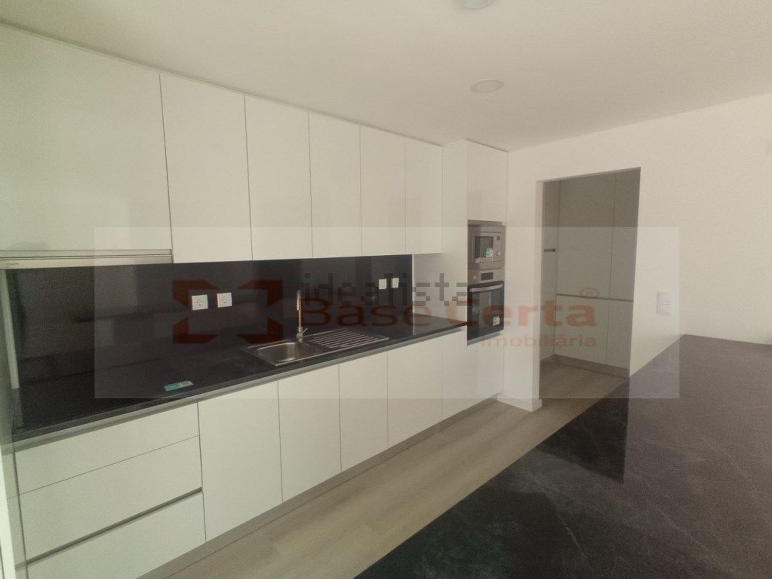 公寓 t2出售在Rua Melo Antunes s/n - 厨房