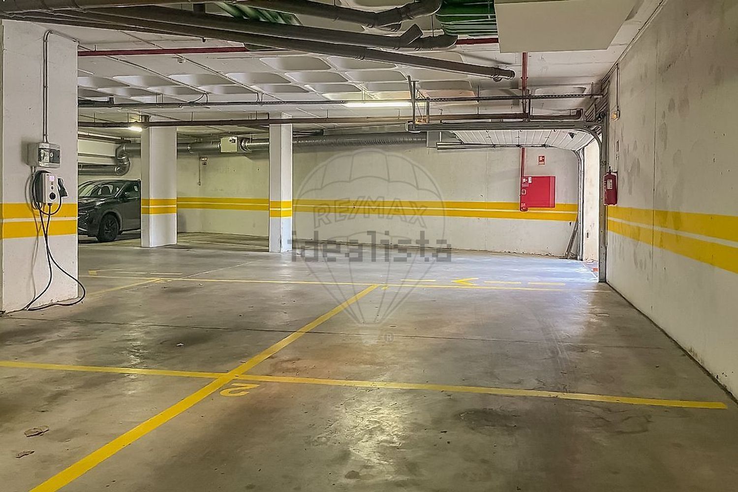 公寓 t3出售在Rua Manuel Teixeira Gomes - 停车位