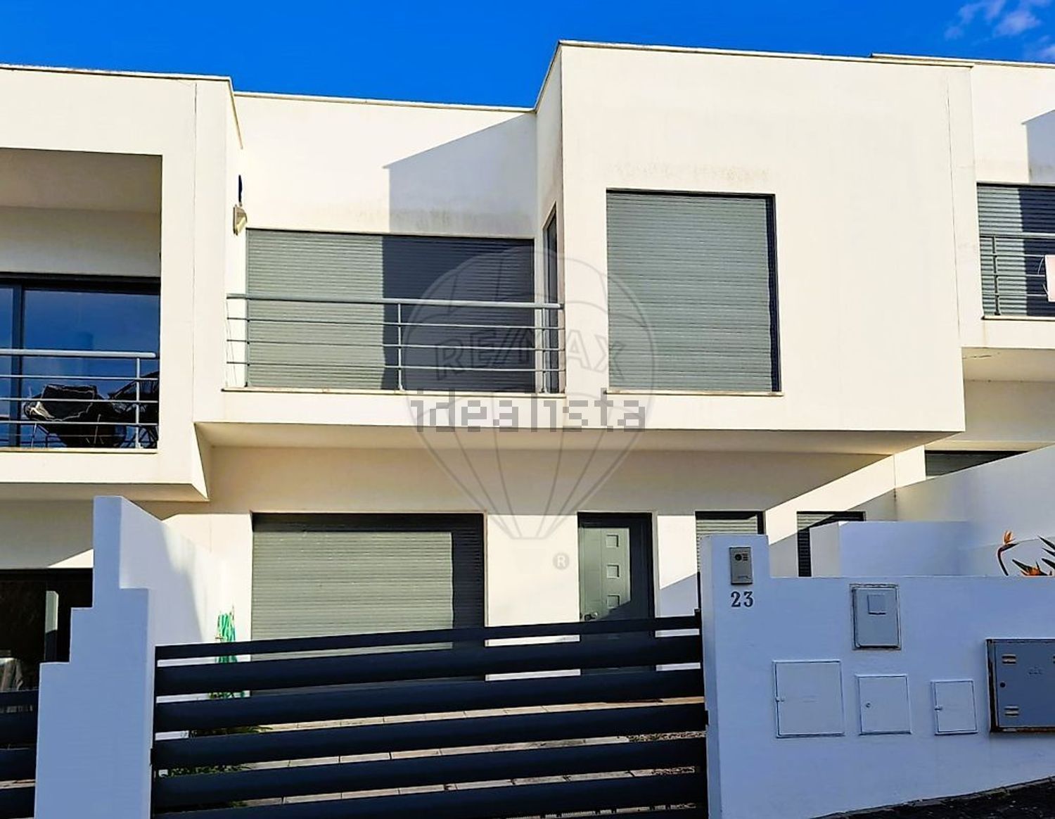 出租小楼房或独栋别墅在Rua da Liberdade - 外立面