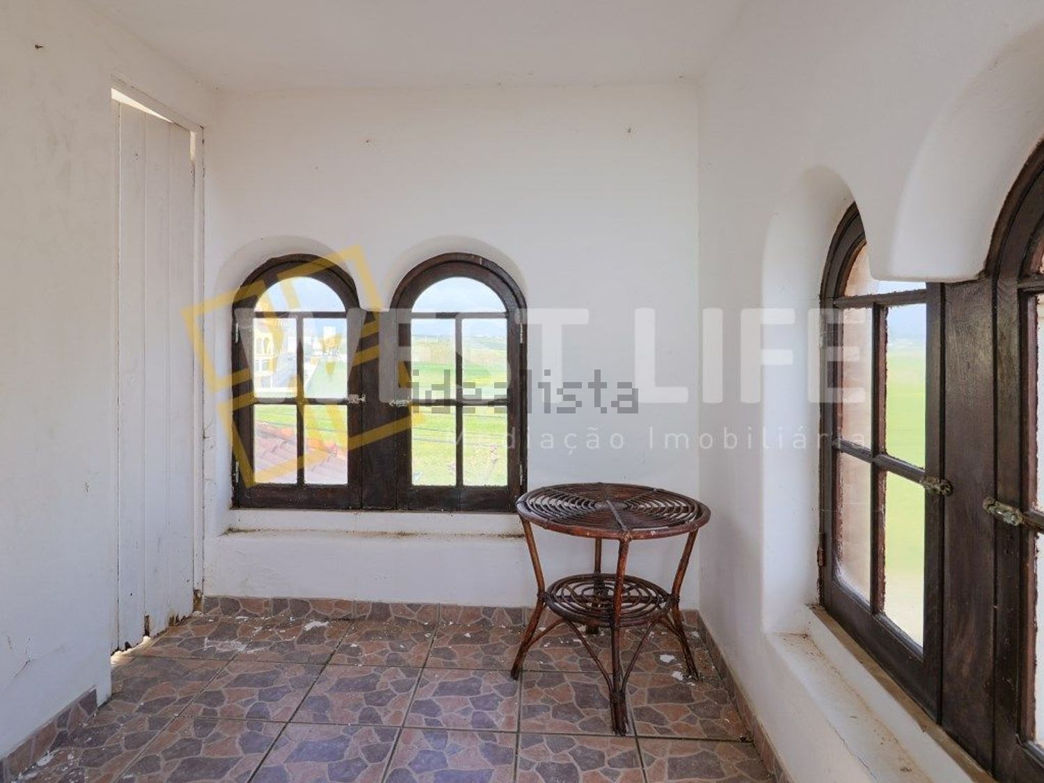 小楼房或独栋别墅出售在São Pedro da Cadeira - 照片