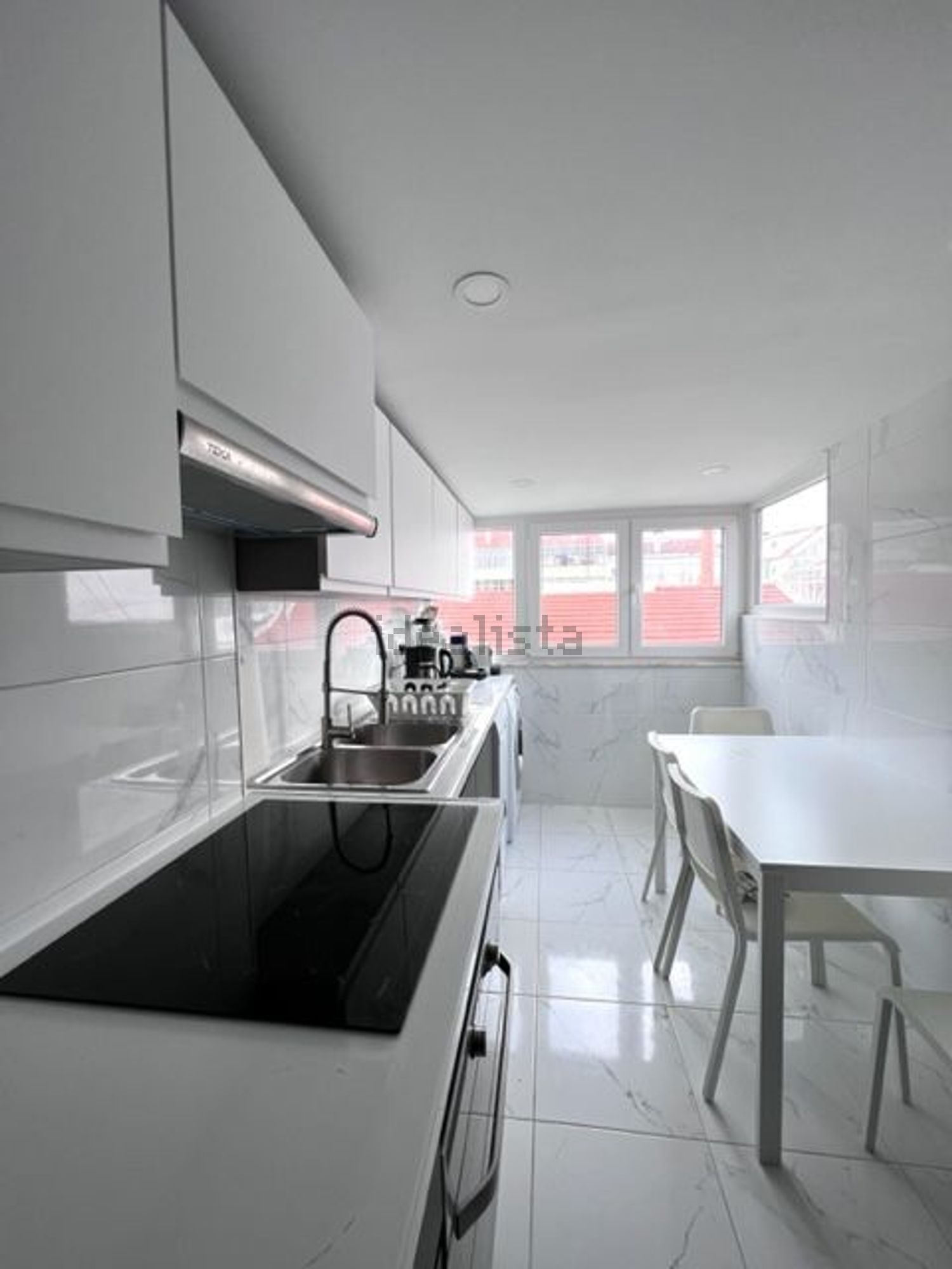 出租房间在Rua José da Silva Mendes - 厨房