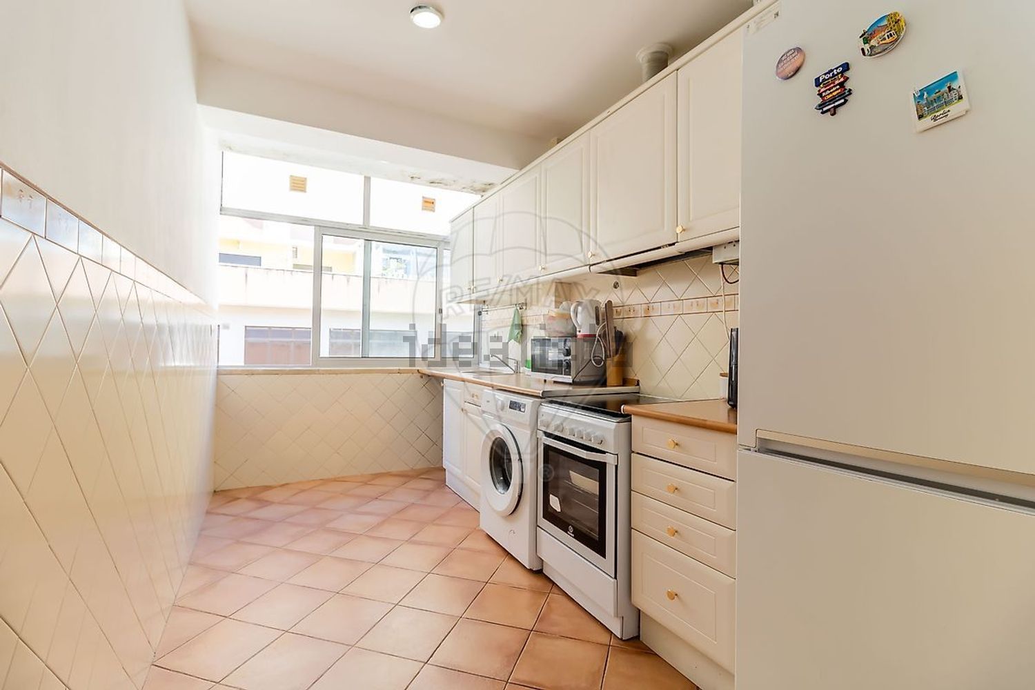 公寓 t2出售在Rua Vasco Santana, 28 - 厨房