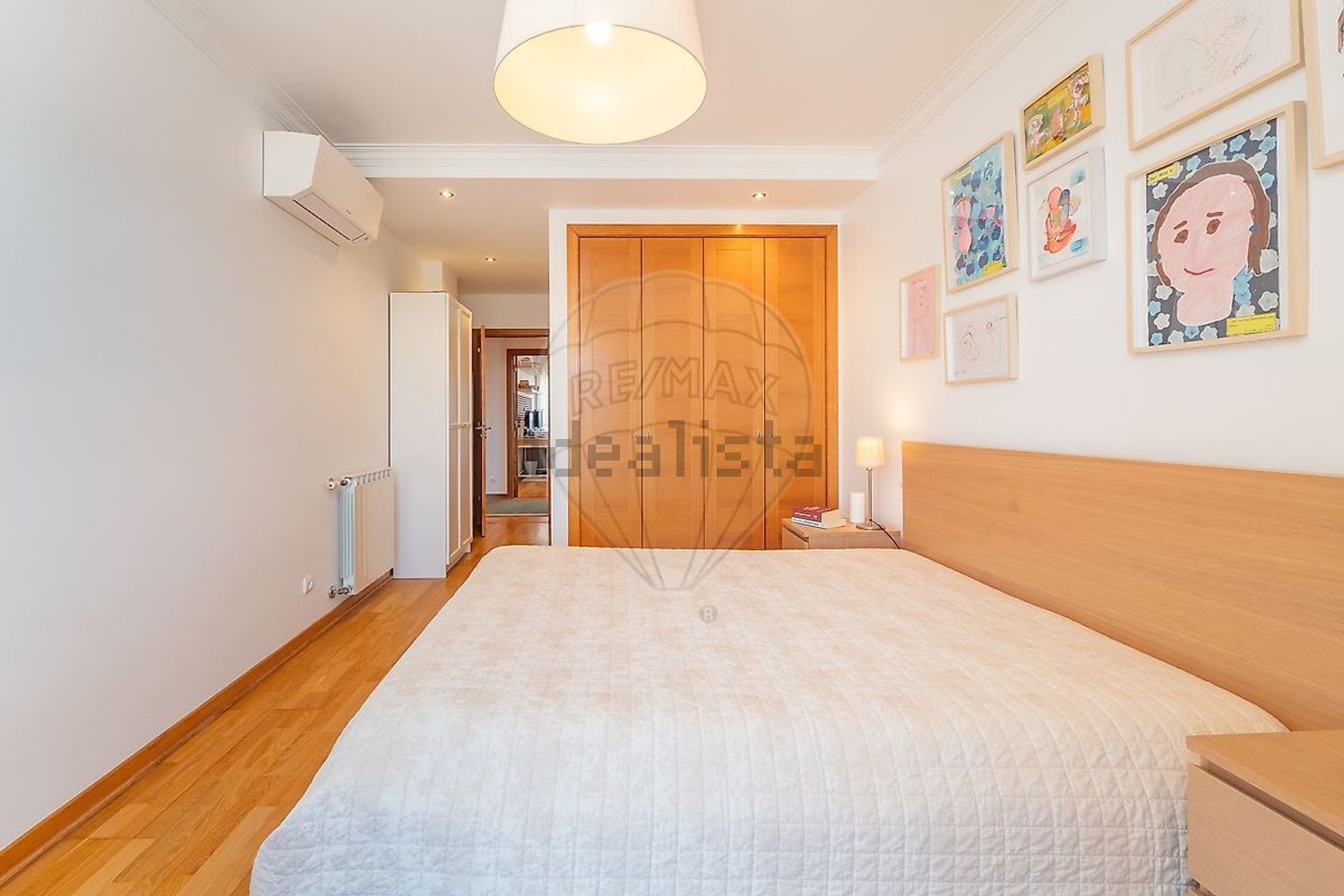 公寓 t4出售在Rua Amália Rodrigues - 卧室