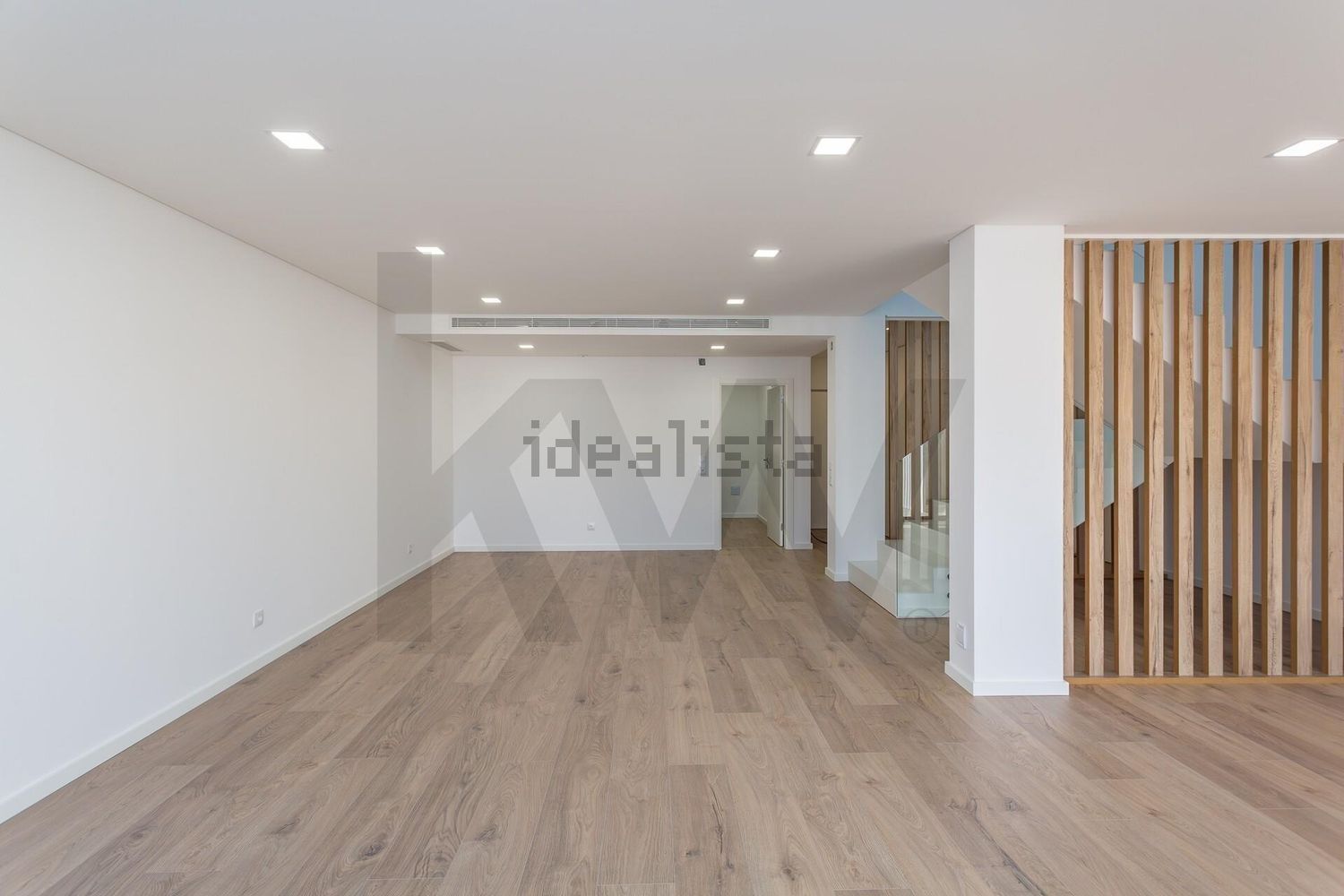 双拼别墅出售在Rua Marechal Craveiro Lopes s/n - 居住