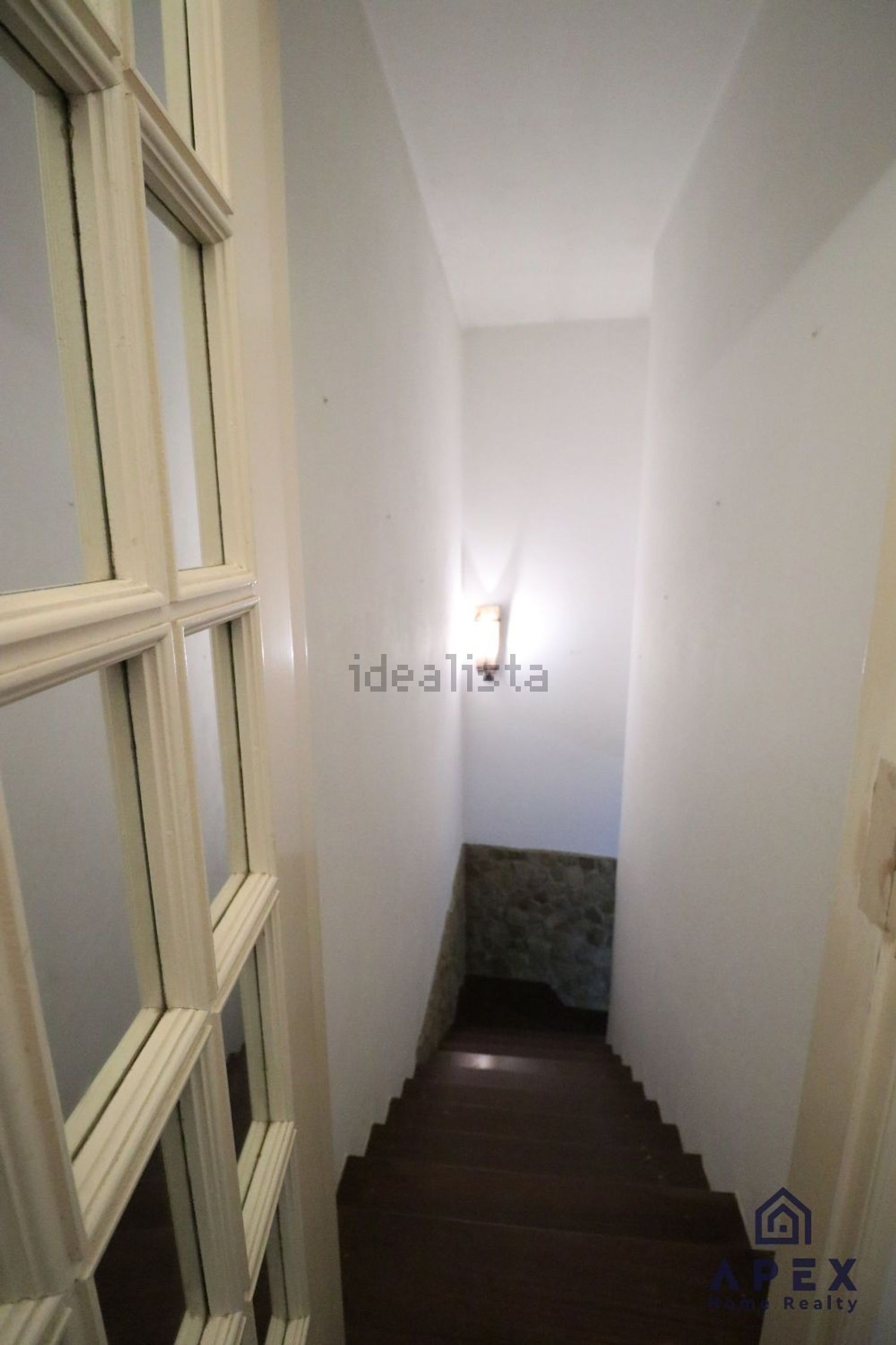 双拼别墅出售在Fanhões - 过道