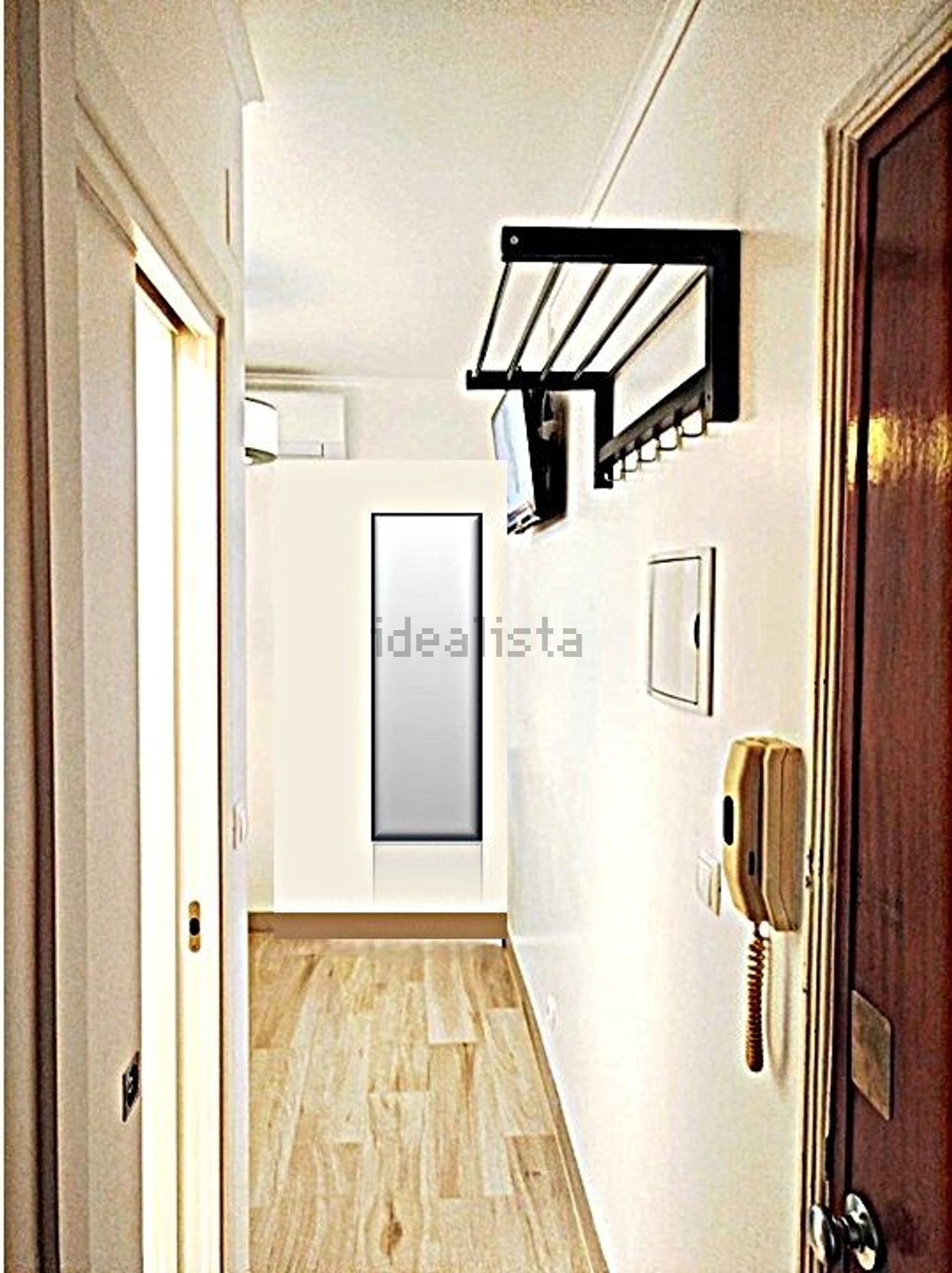 出租t0（单人公寓）在Rua Coronel Ferreira do Amaral, 9 - 过道