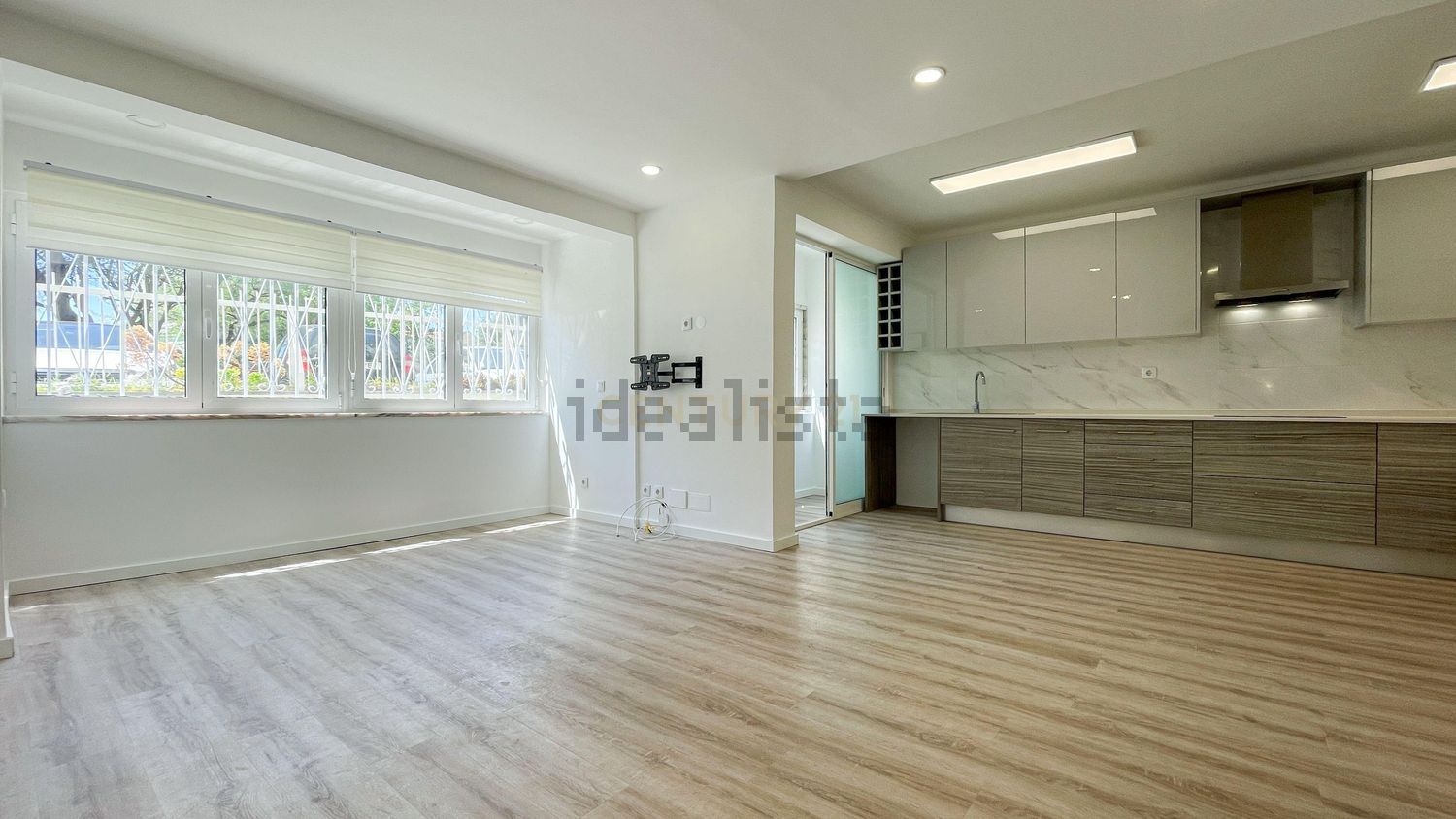 出租t0（单人公寓）在Rua Fernando Pessoa, 58 - 居住