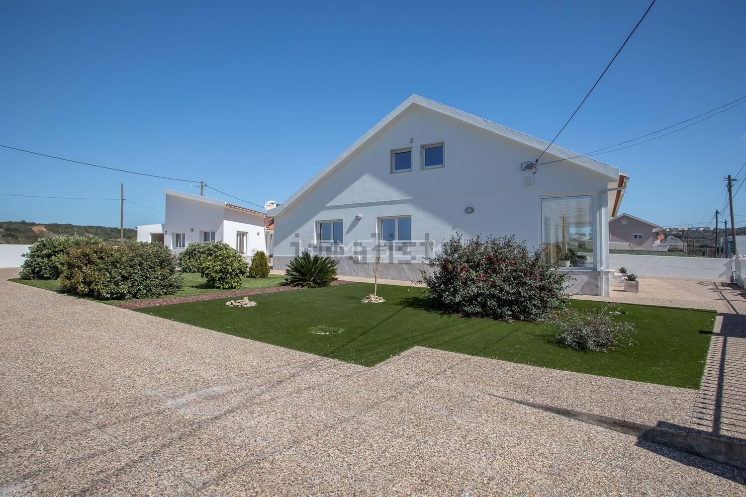 小楼房或别墅出售在Igreja Nova e Cheleiros - 外立面