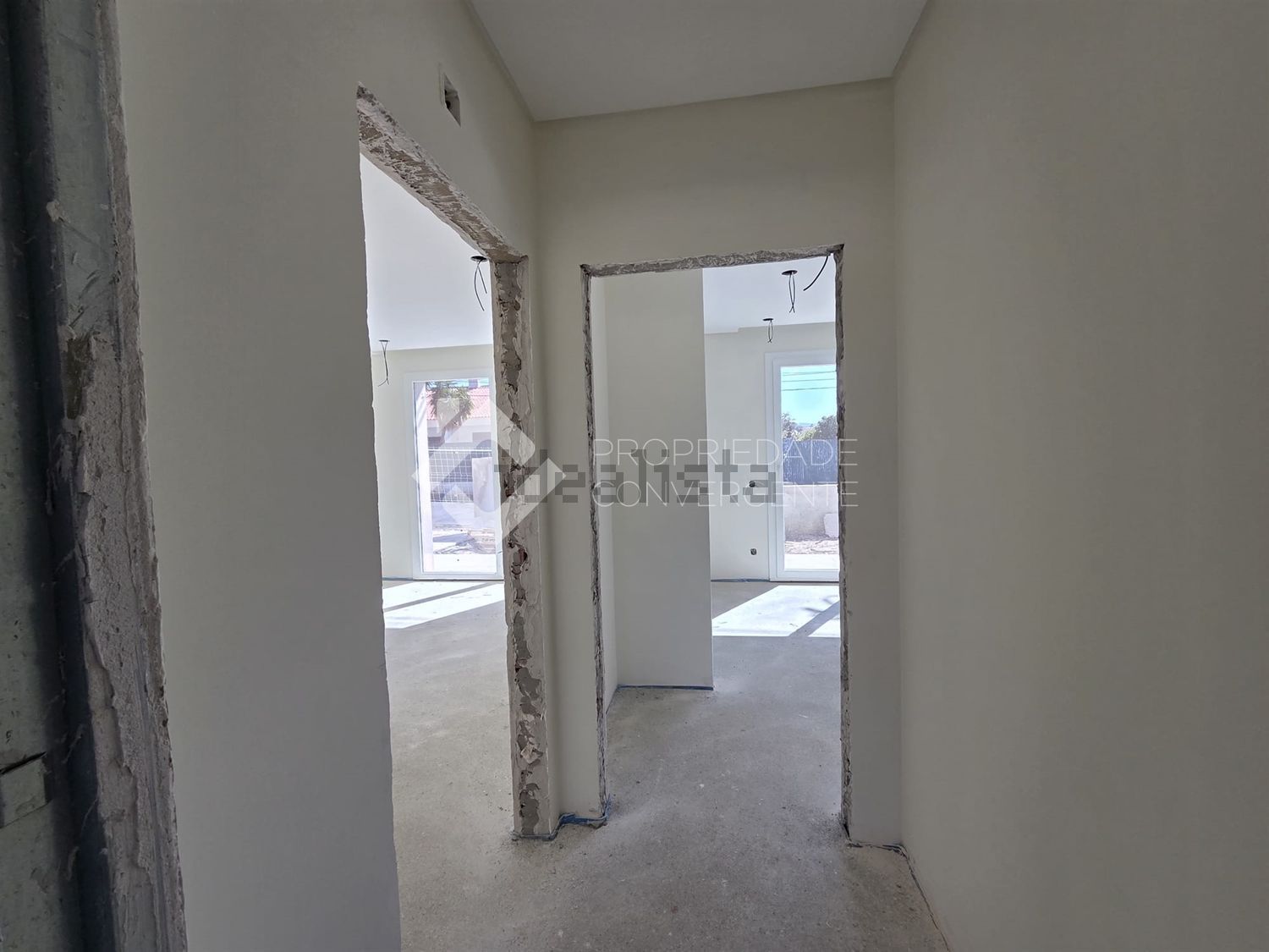 双拼别墅出售在Vendas de Azeitão - 过道