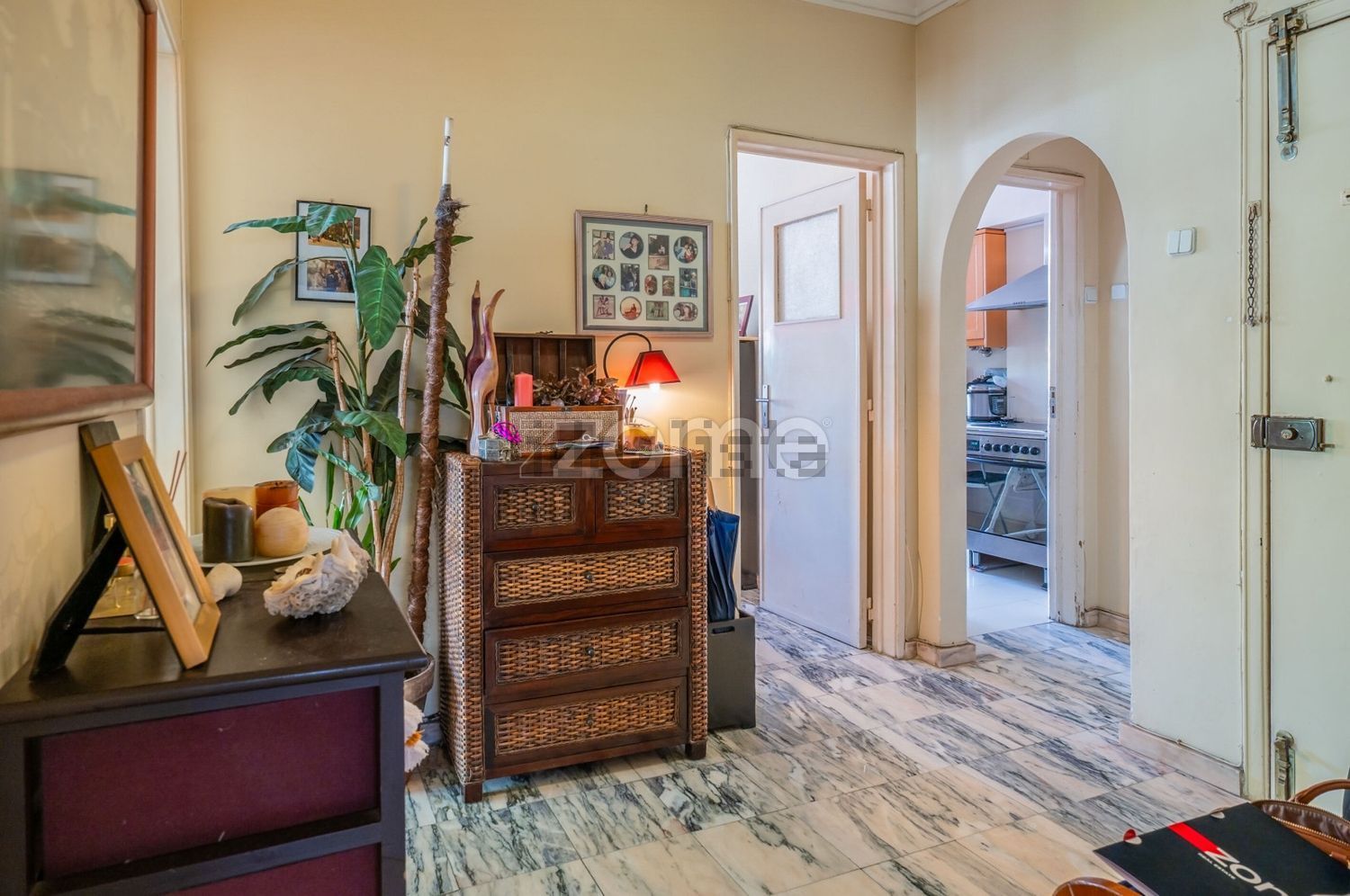 公寓 t4出售在Reboleira - 前厅