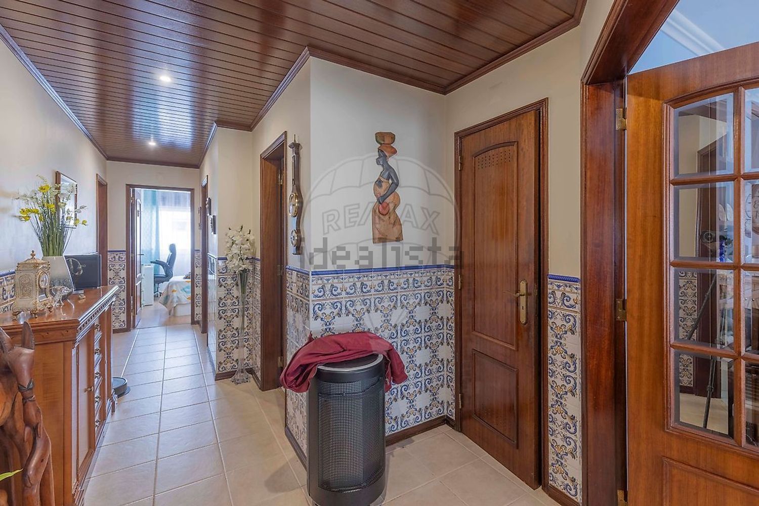 公寓 t3出售在Avenida de Fitares - 过道