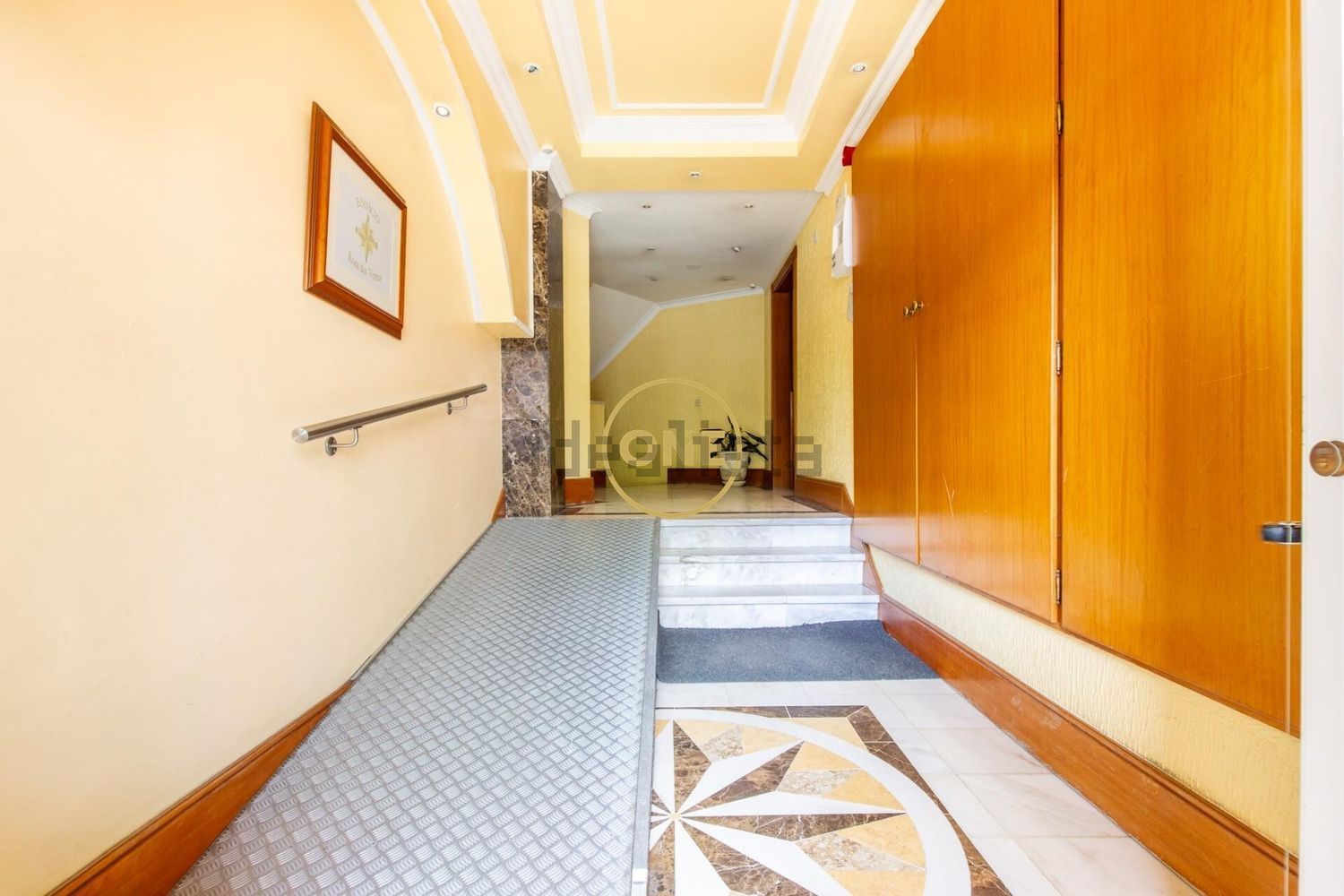 公寓 t1出售在Rua António Garibaldi - 过道