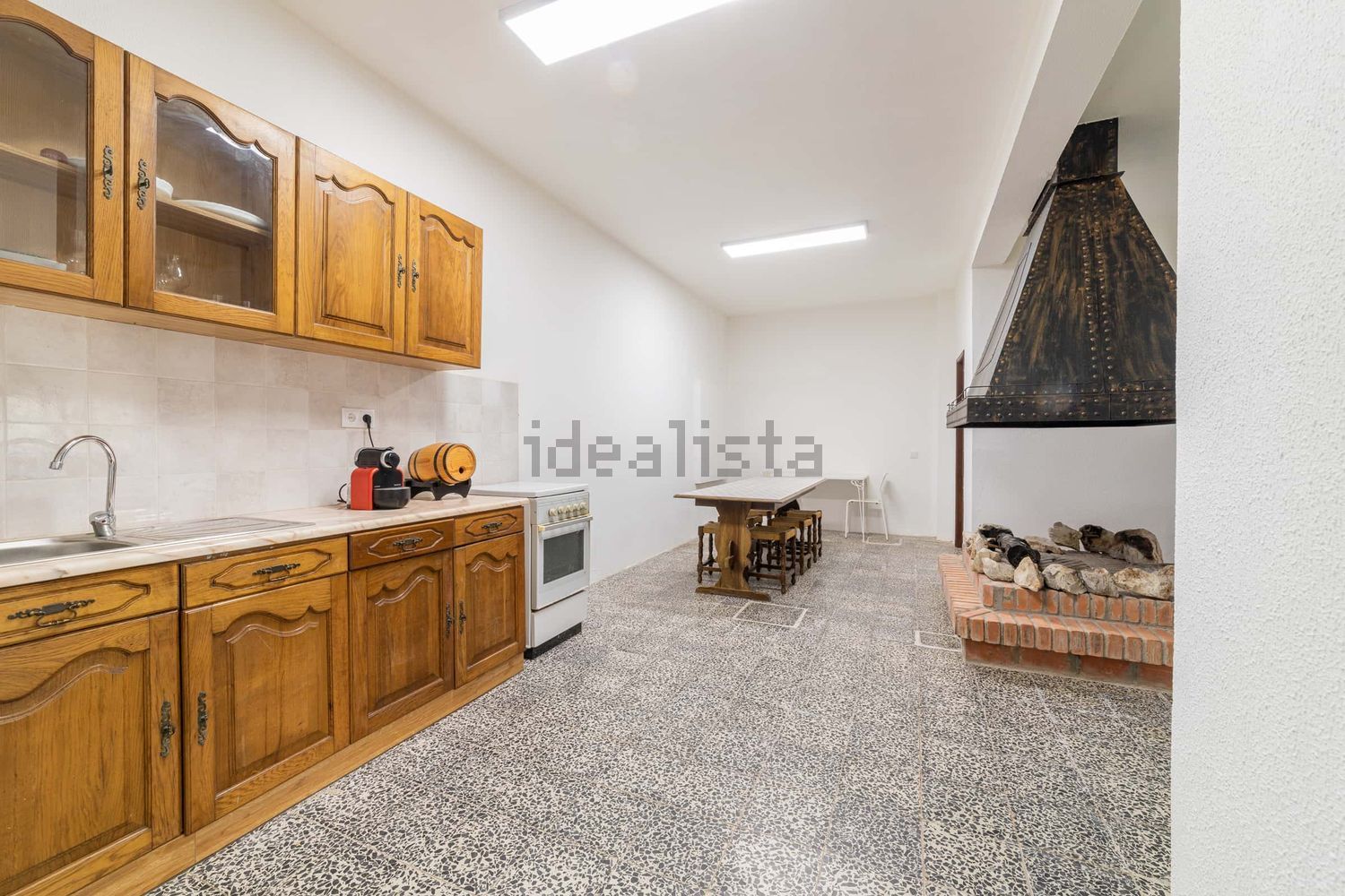 出租公寓 t5Urbanização Quinta Tomé Dias, 2 - 厨房