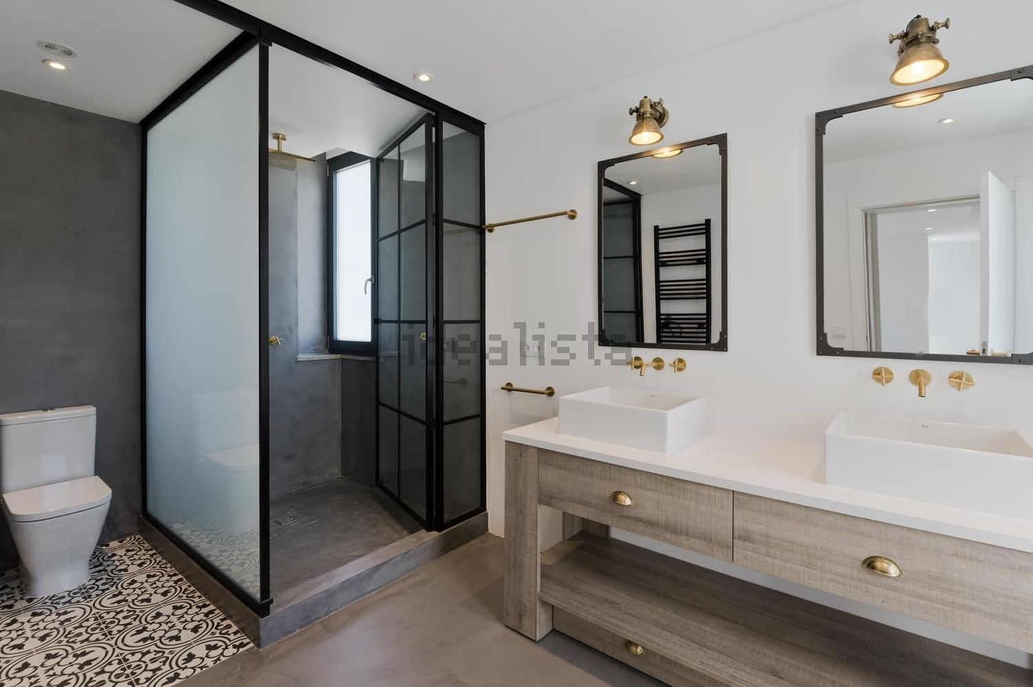 出租小楼房或独栋别墅在Rua Barruncheira - 照片