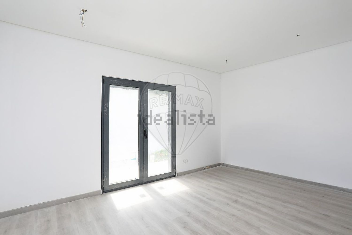 小楼房或独栋别墅出售在Rua das Flores - 居住