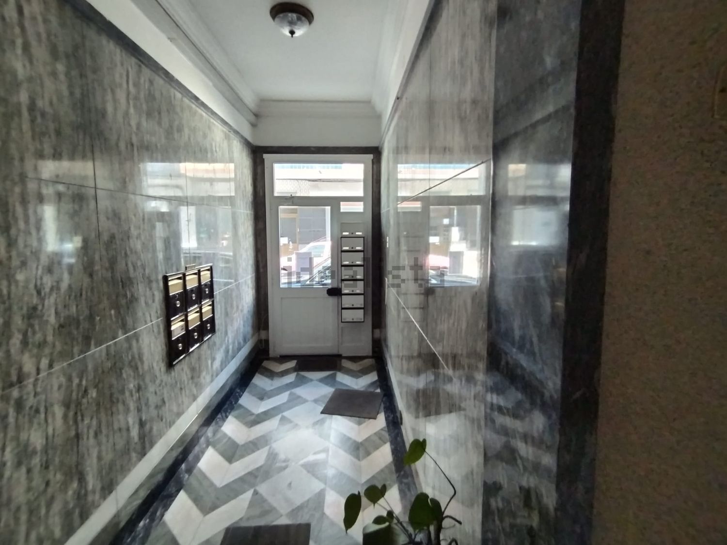 公寓 t3出售在Rua Manuel de Matos - 过道