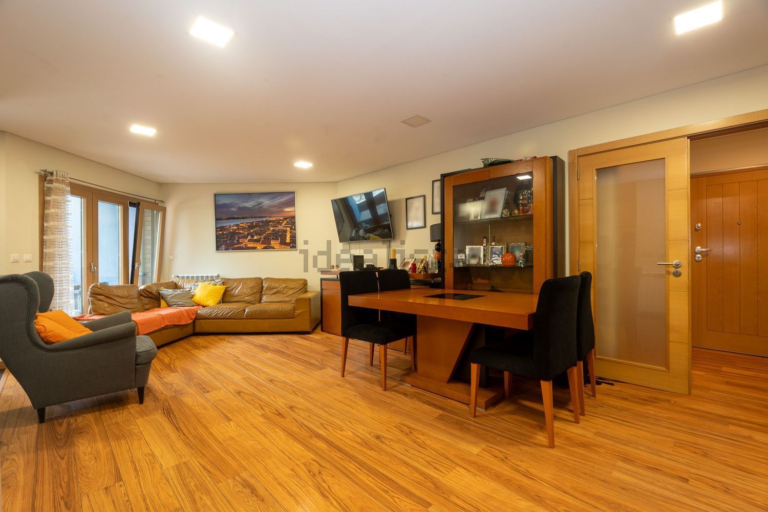 公寓 t2出售在Rua Fernando Farinha, 8 - 客厅