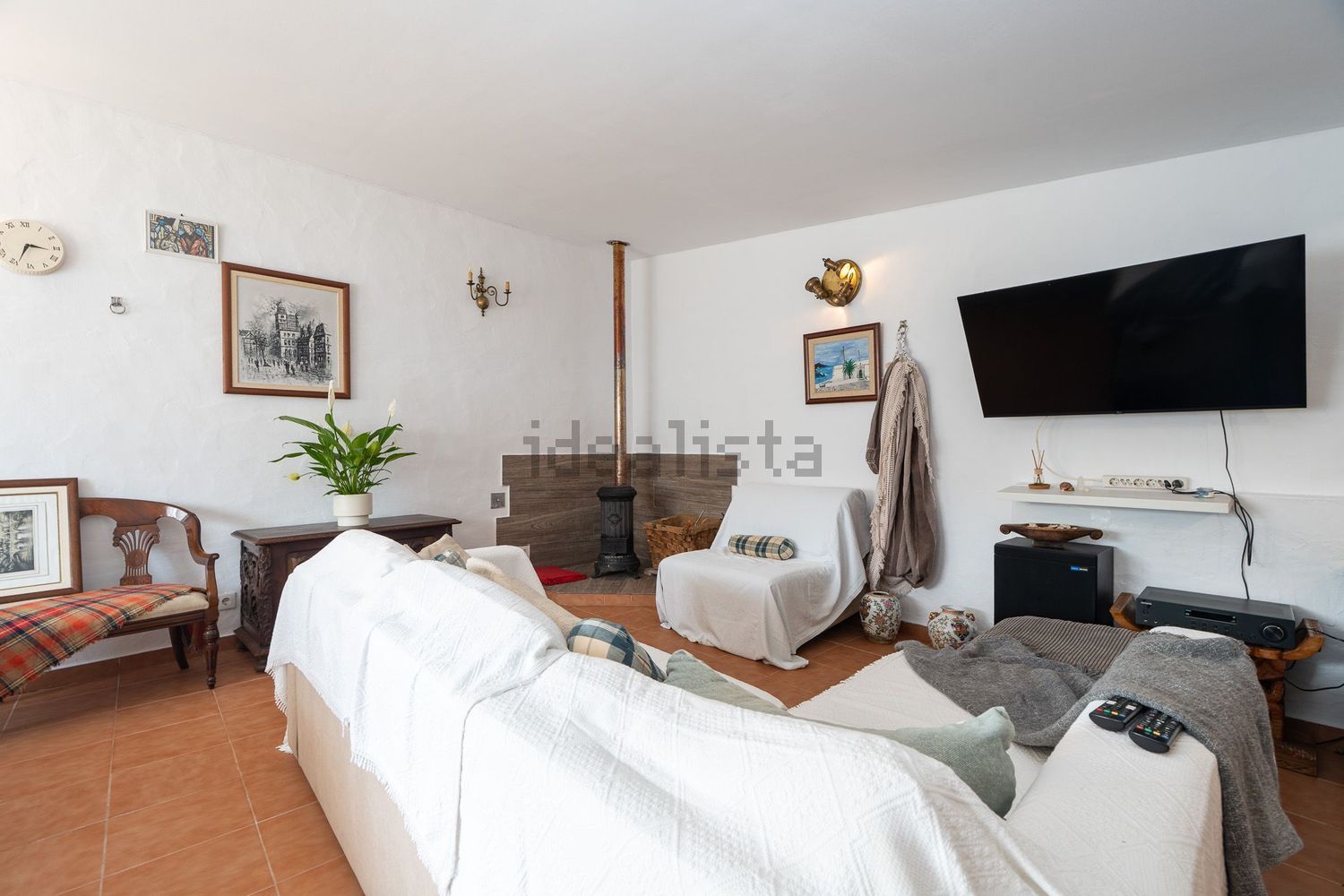 小楼房或独栋别墅出售在Rua do Casaleiro, 9 - 客厅