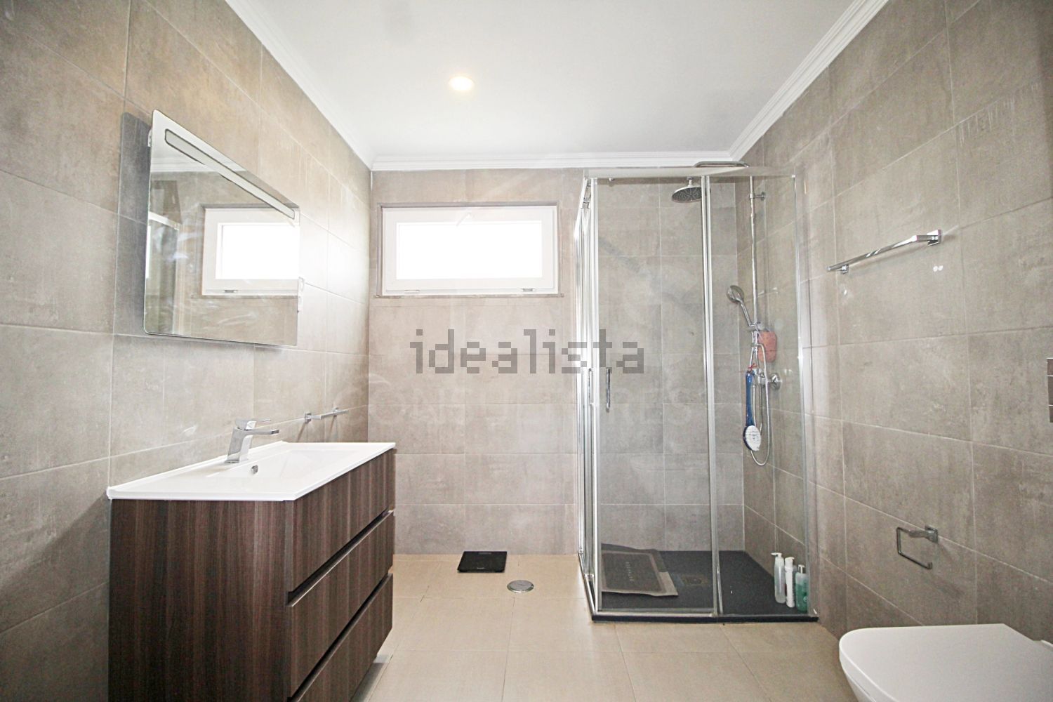 小楼房或别墅出售在Santo Antão e São Julião do Tojal - 卫生间