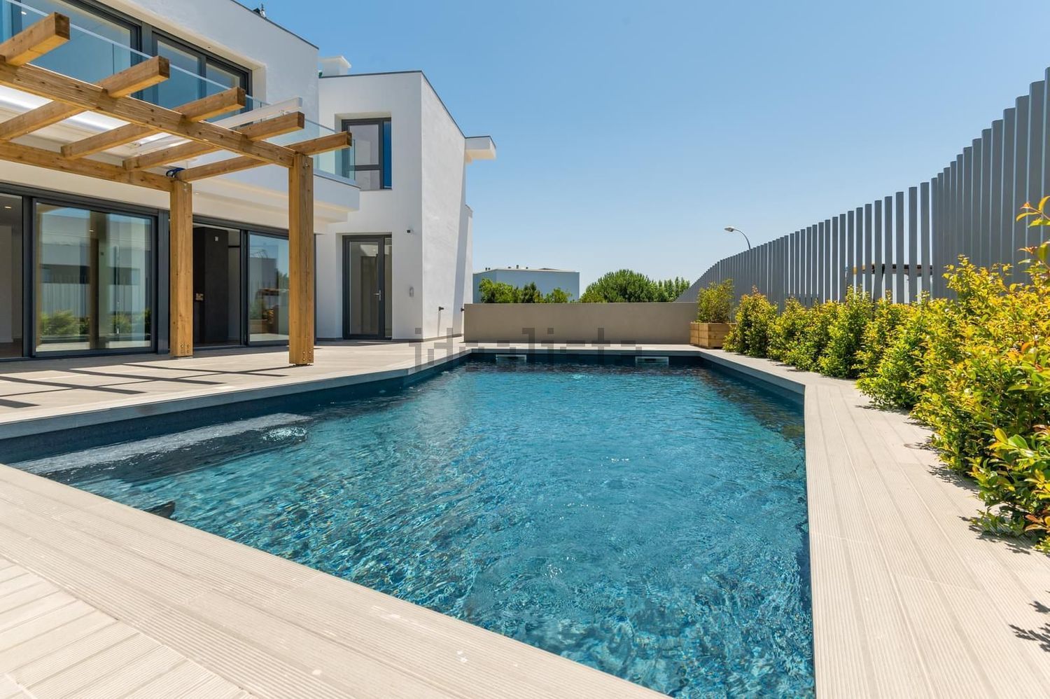 出租小楼房或独栋别墅在Rua Barruncheira - 游泳池