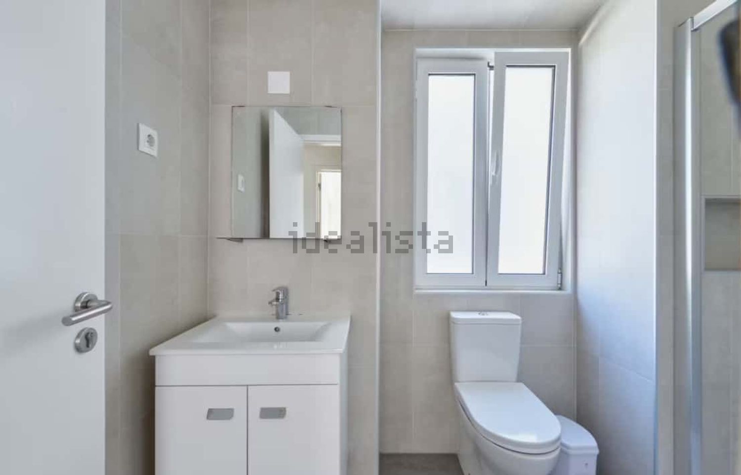 出租房间在Rua David Lopes, 16 - 卫生间