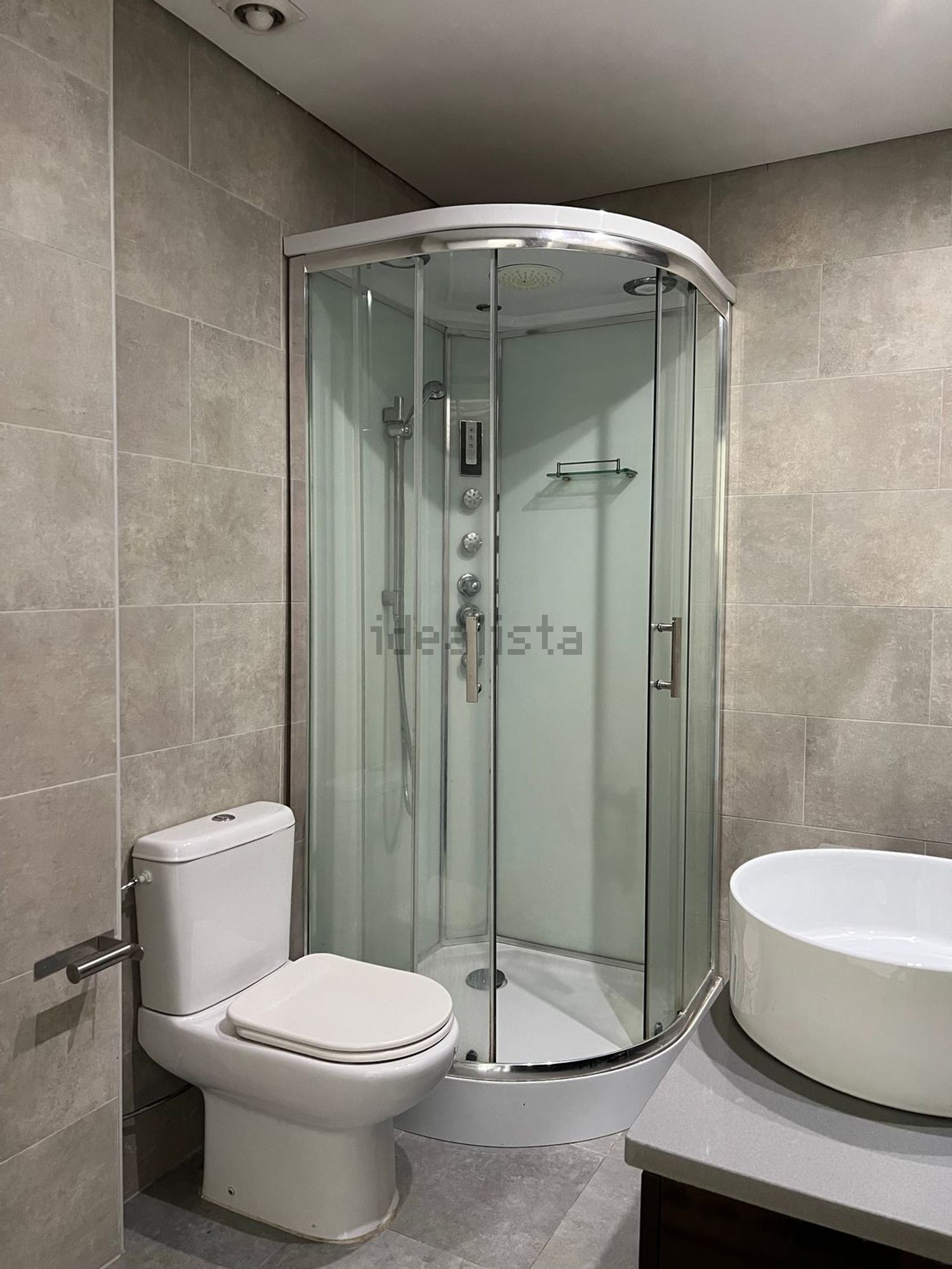 出租公寓 t2在Rua Doutor Egas Moniz, 2 - 卫生间