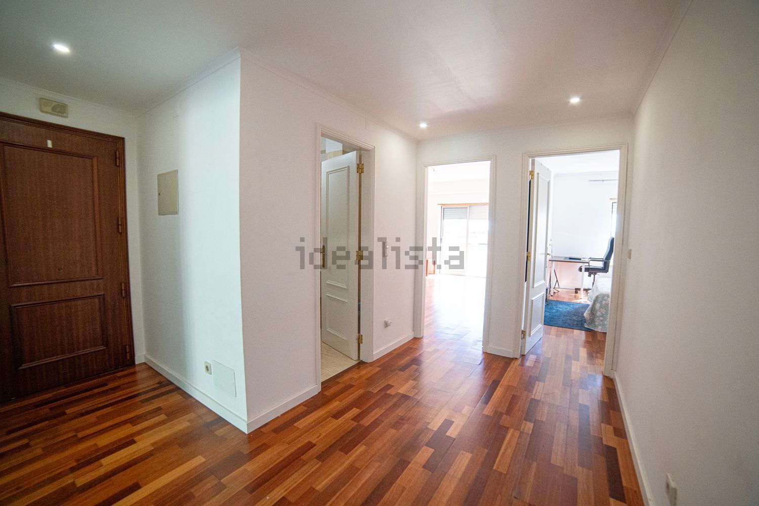 公寓 t2出售在Rua António Rebelo da Silva, 5 - 前厅