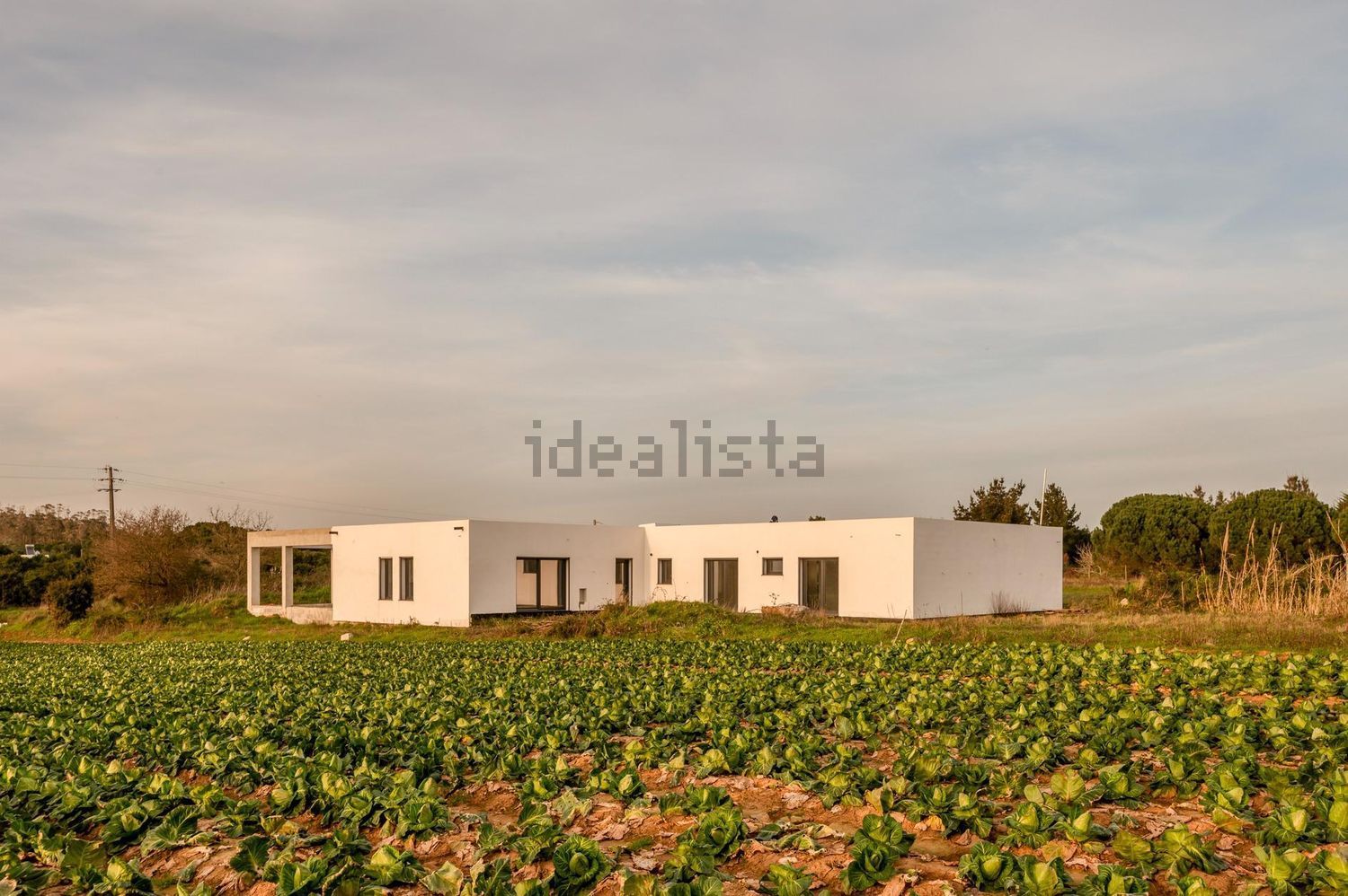 小楼房或独栋别墅出售在São Bartolomeu dos Galegos e Moledo - 外立面