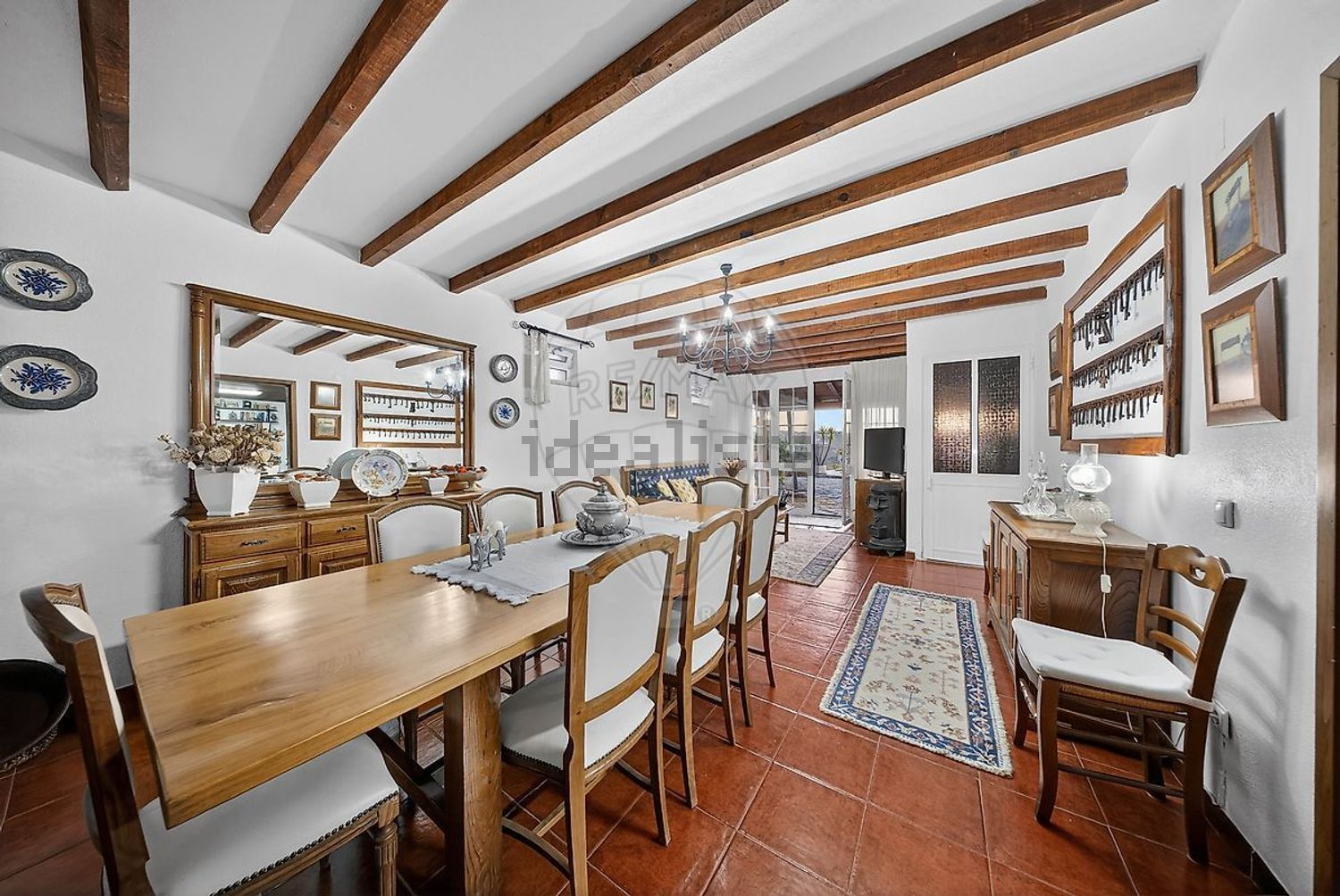 小楼房或独栋别墅出售在Rua Estreita - 阳台