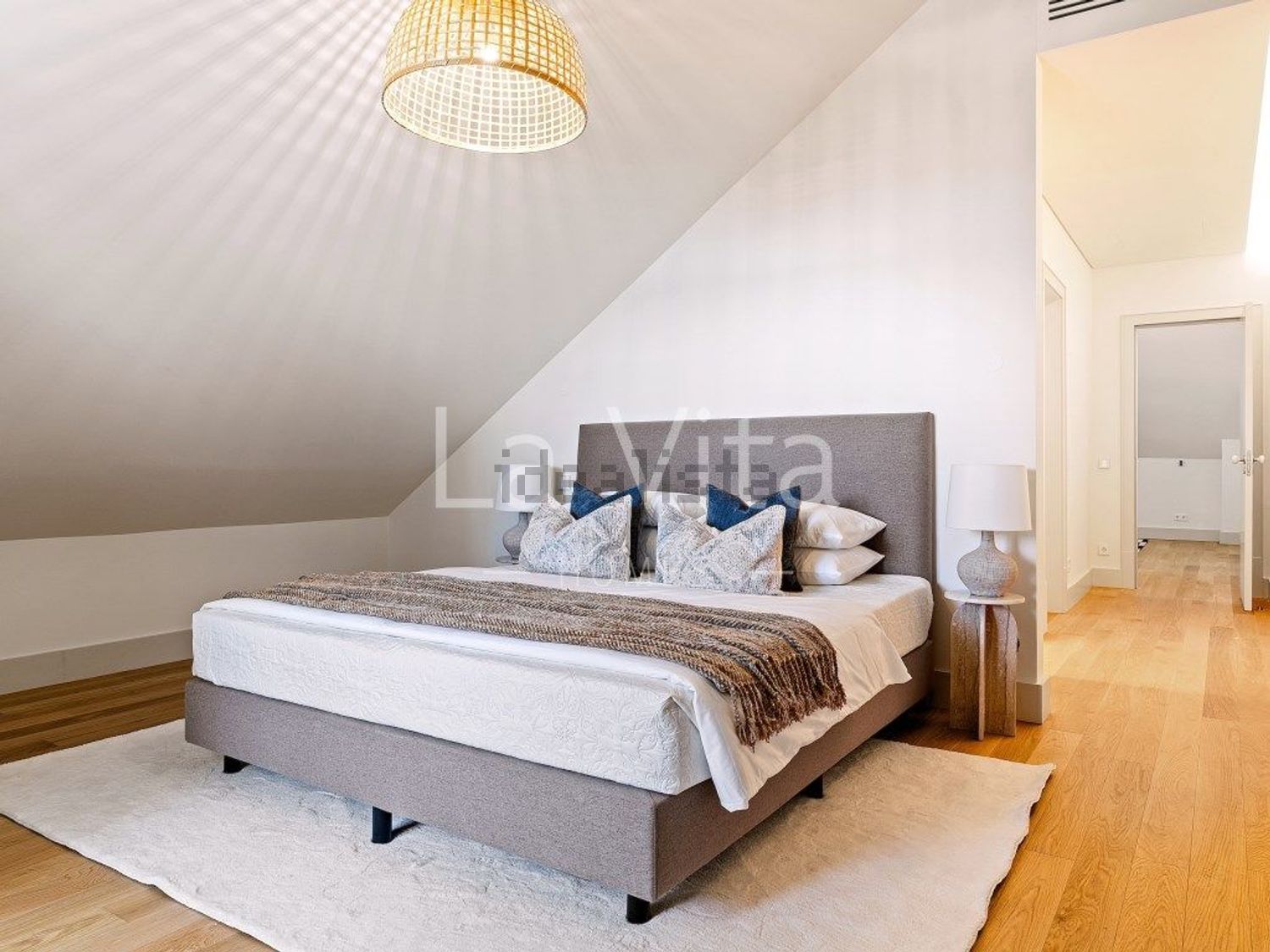 双拼别墅出售在Avenida Marginal - 卧室