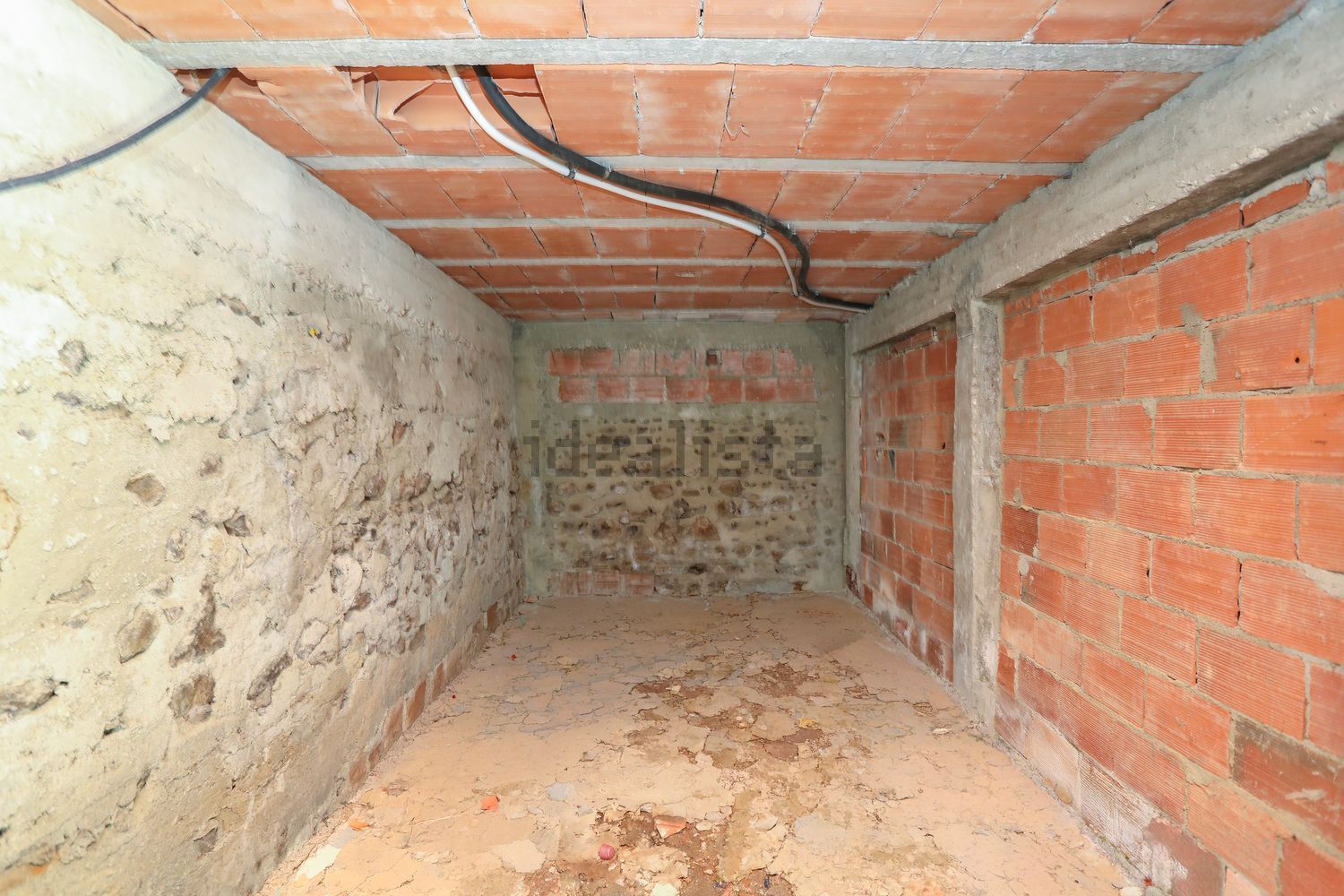 小楼房或独栋别墅出售在Rua dos Pastores - 照片