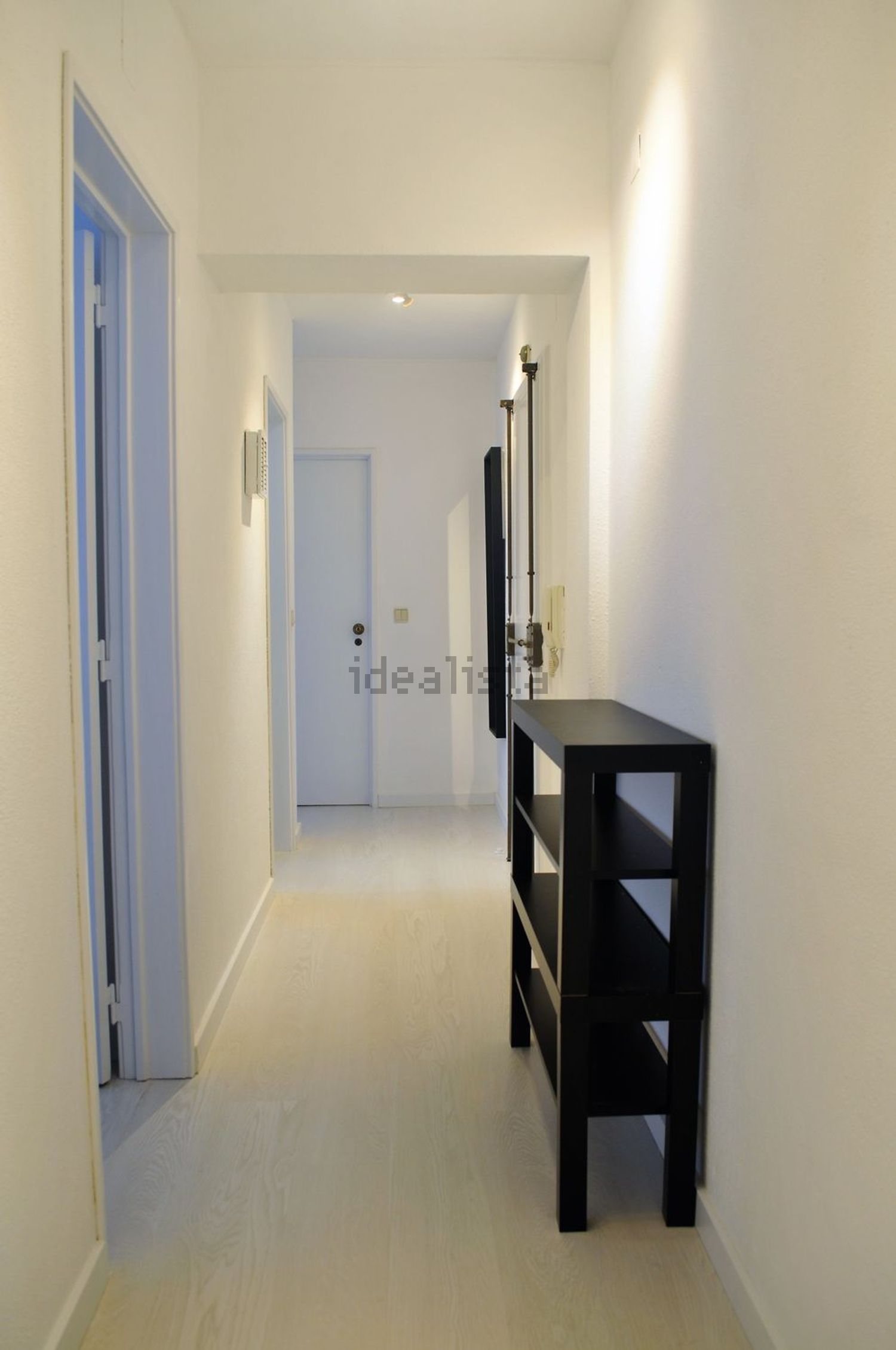 出租房间在Rua Fernando Sylvan, 31 lote - 过道