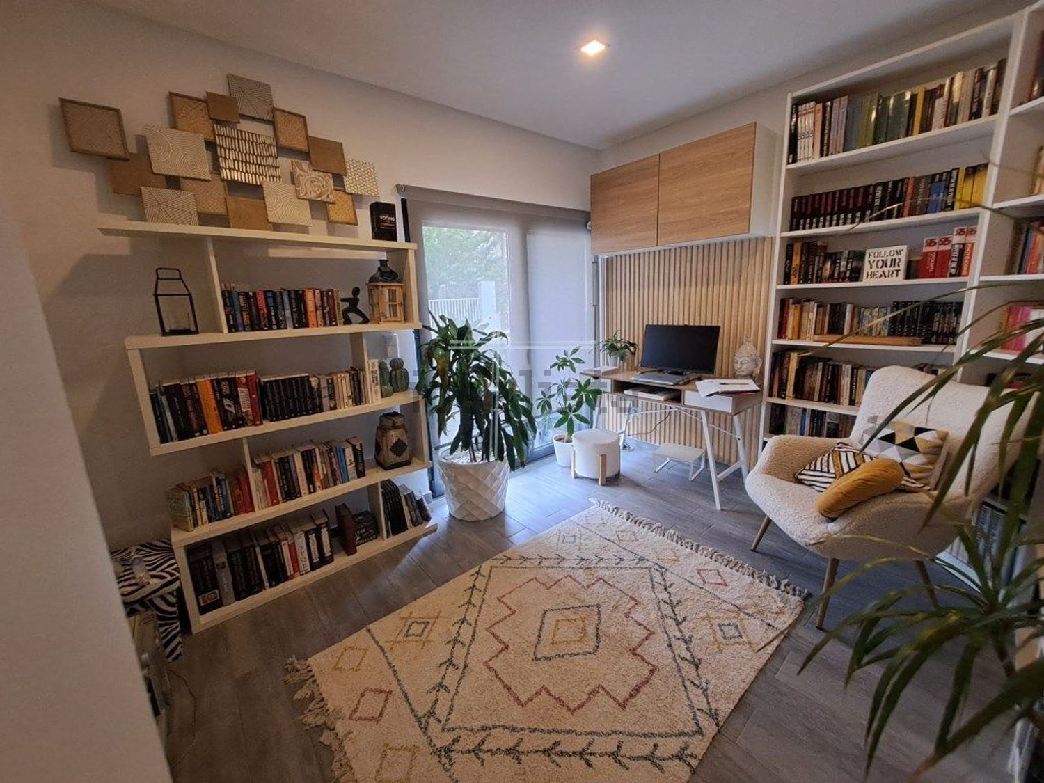 双拼别墅出售在Quintinhas - 客厅