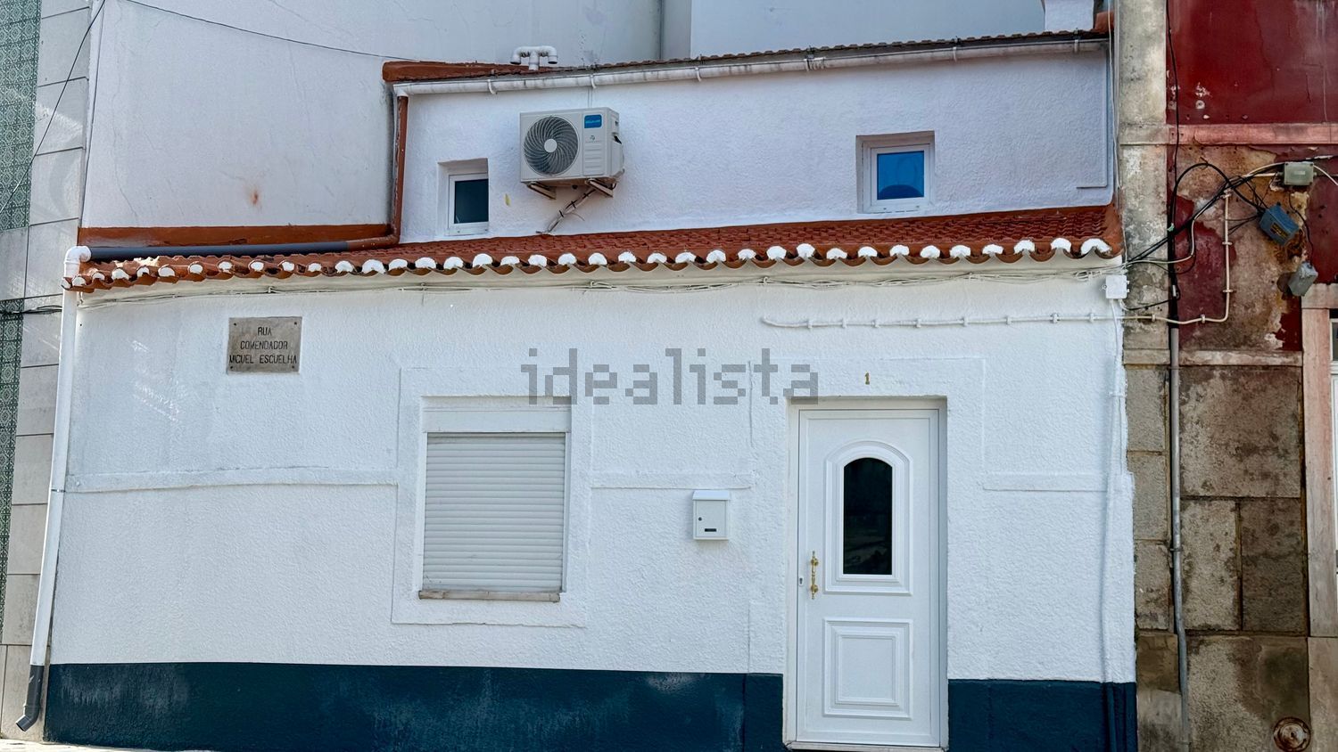 双拼别墅出售在Rua Comendador Miguel Esguelha - 外立面