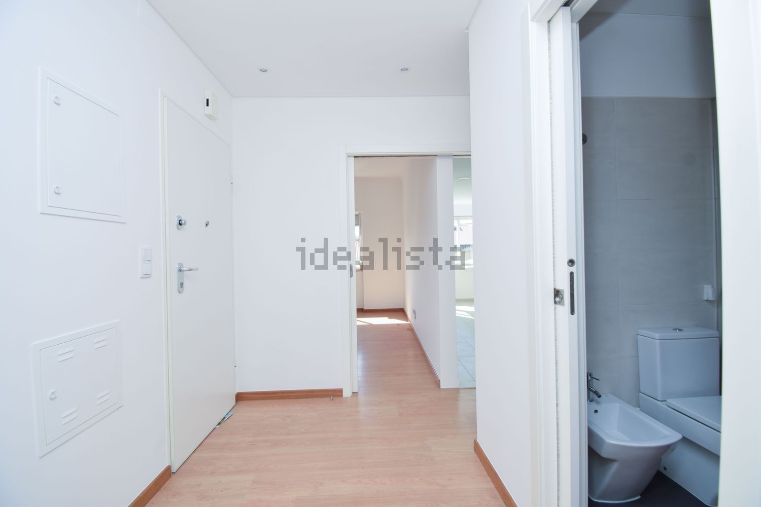 出租公寓 t3在Rua Doutor Aquiles Machado - 过道