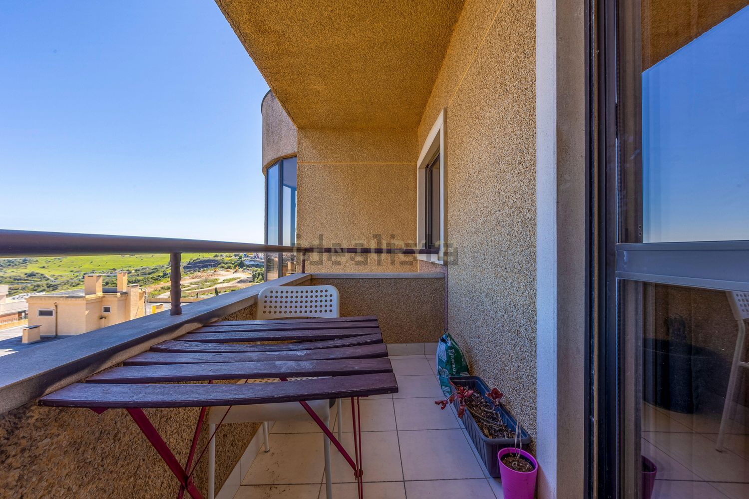 公寓 t4出售在Rua David Mourão-Ferreira s/n - 阳台