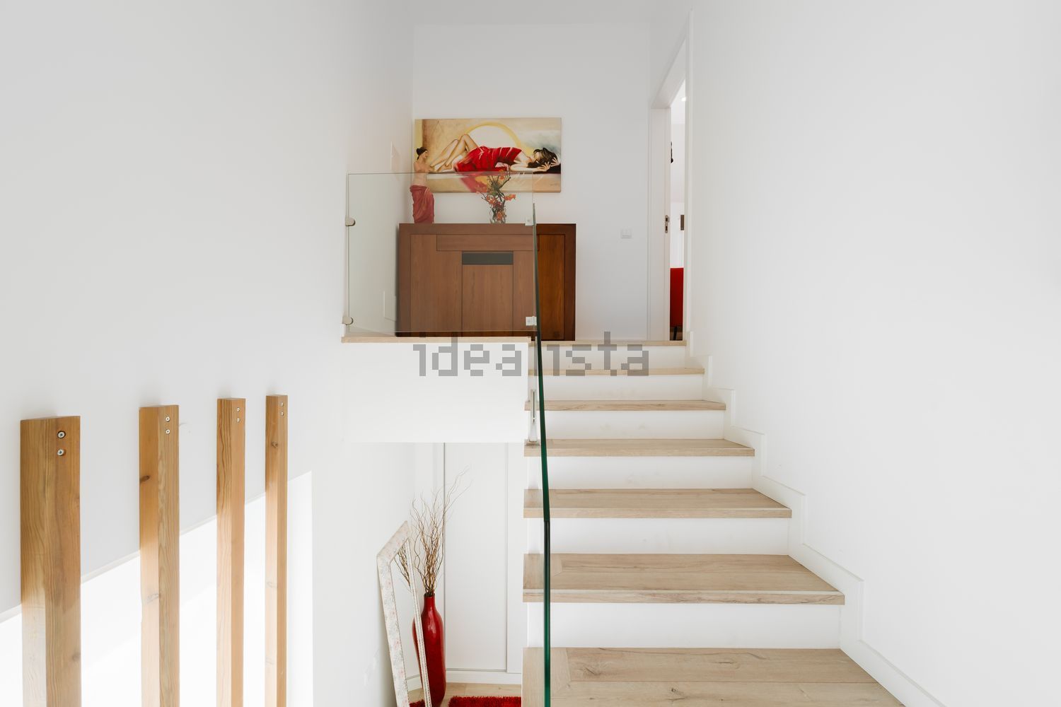 小楼房或独栋别墅出售在Redondos - 楼梯