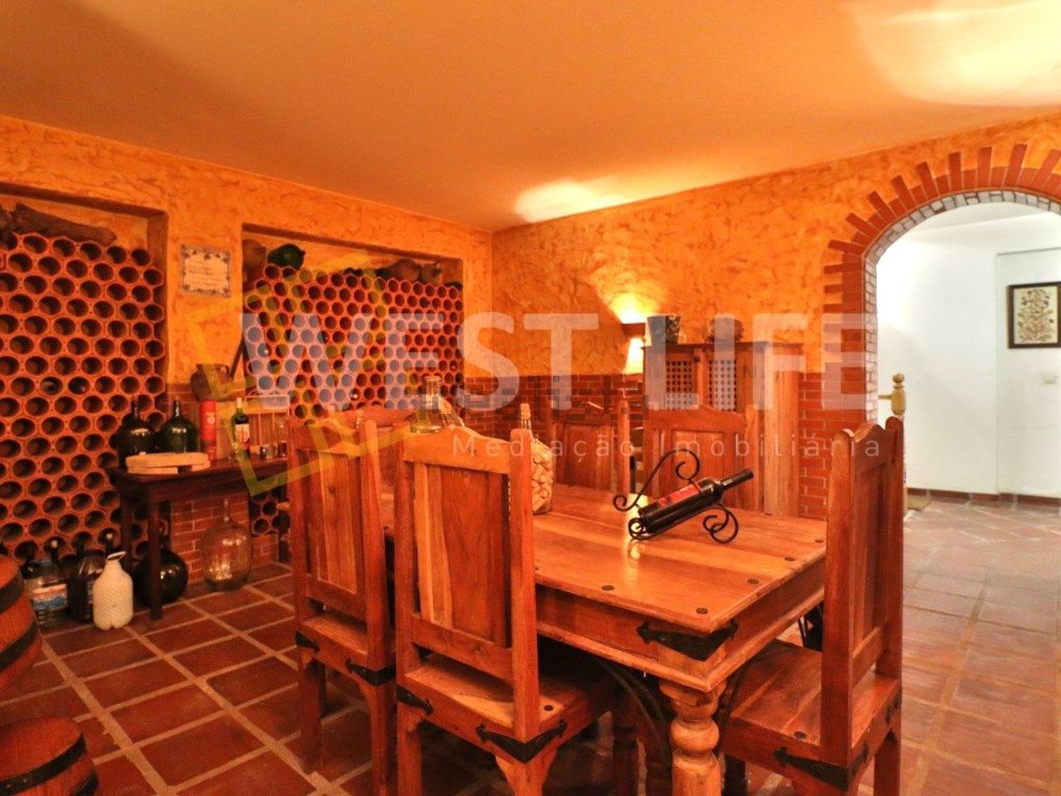 小楼房或独栋别墅出售在Turcifal - 客厅