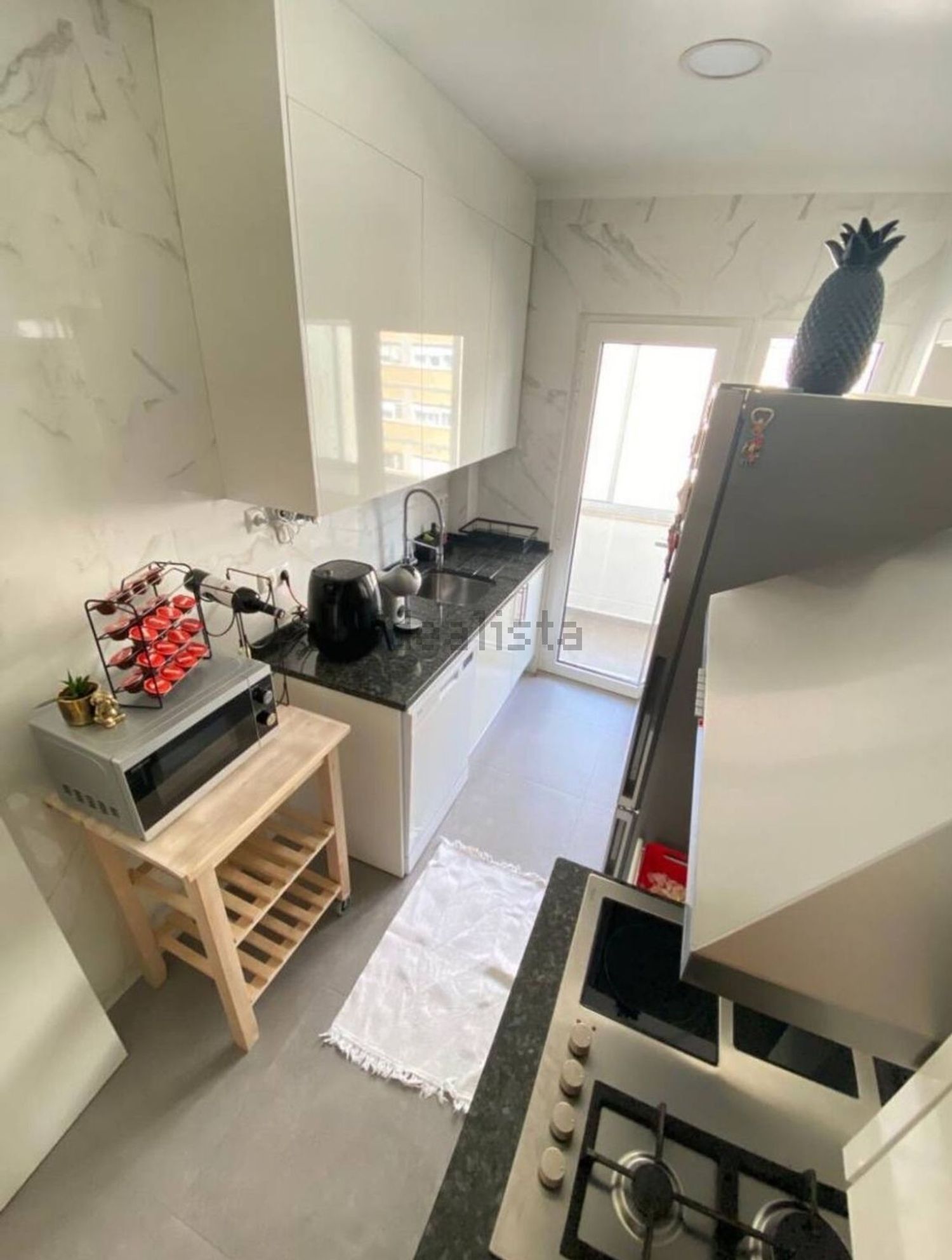 出租房间在Estrada da Luz, 222 - 厨房